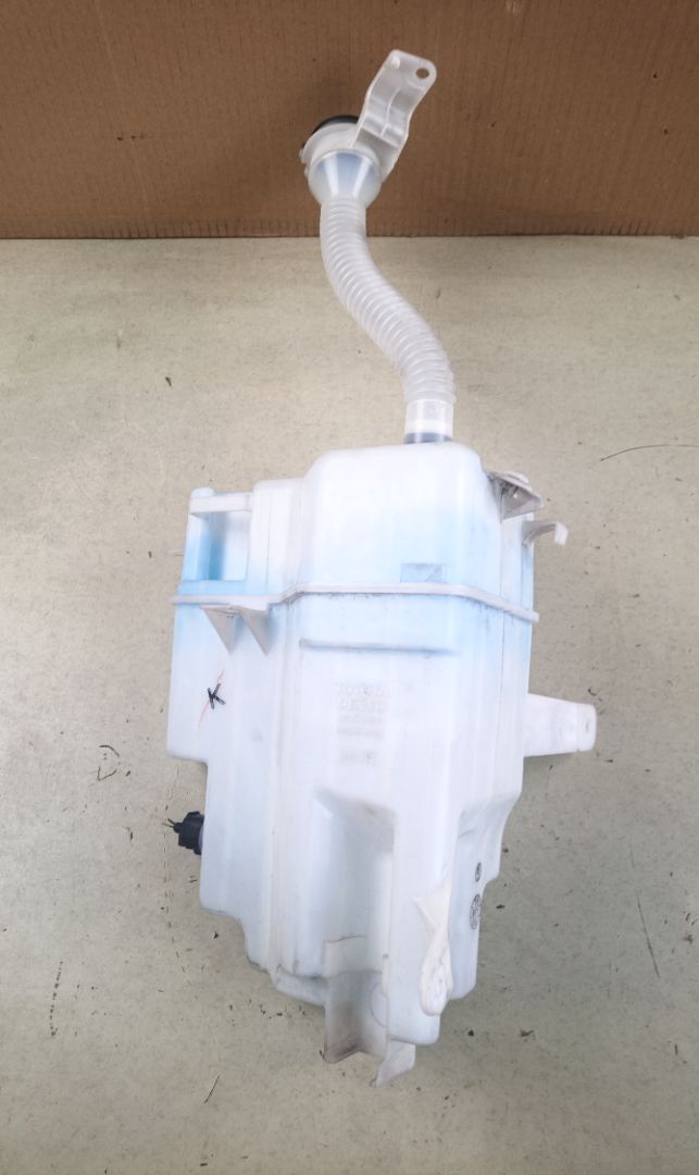 DEPOSITO LIMPIA Lexus NX (AZ10)