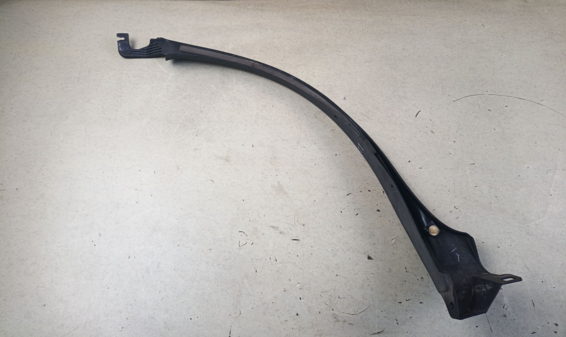 ALETIN TRASERO IZQUIERDO Lexus NX (AZ10)