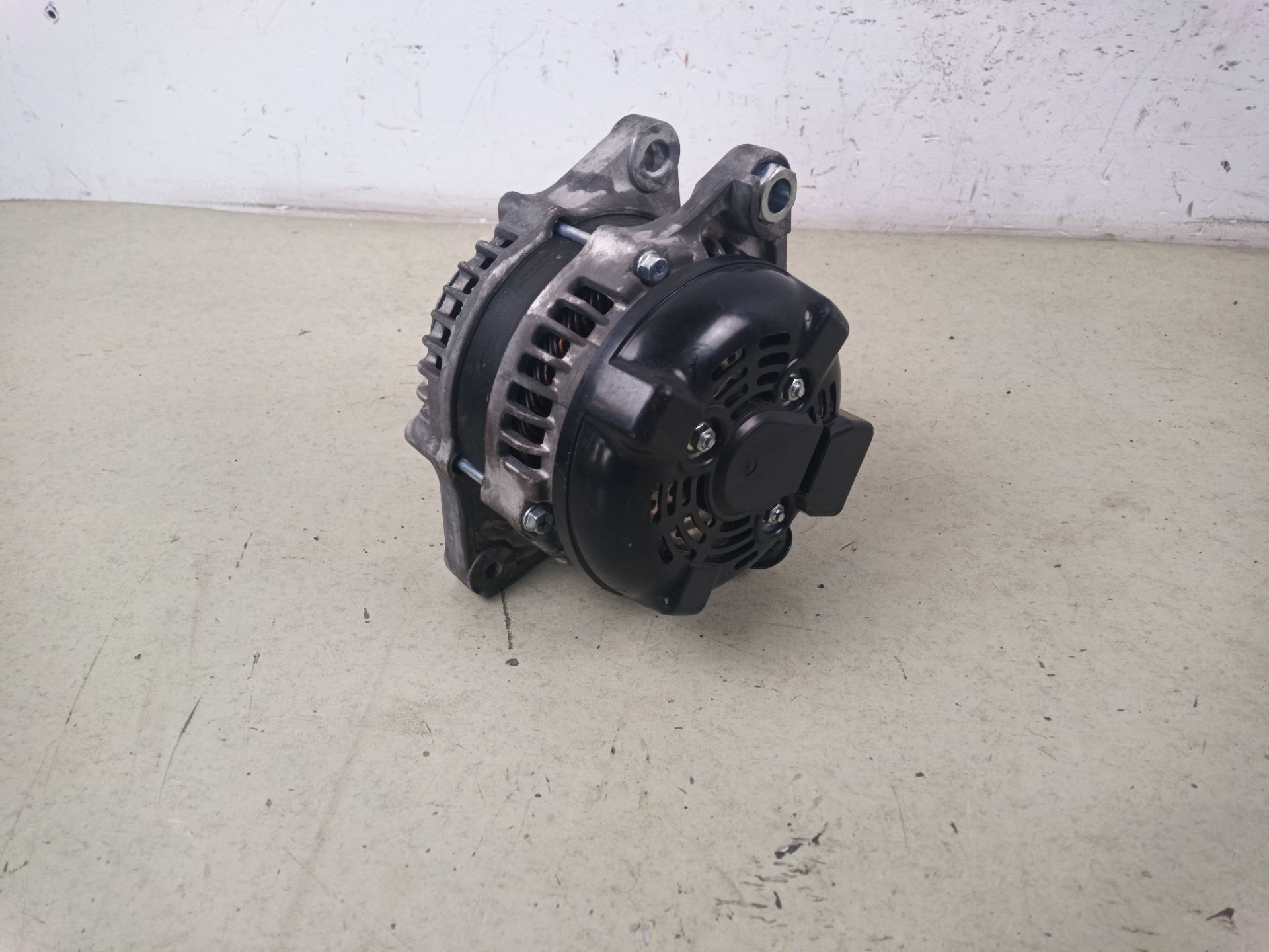 ALTERNADOR Toyota Corolla (E12)