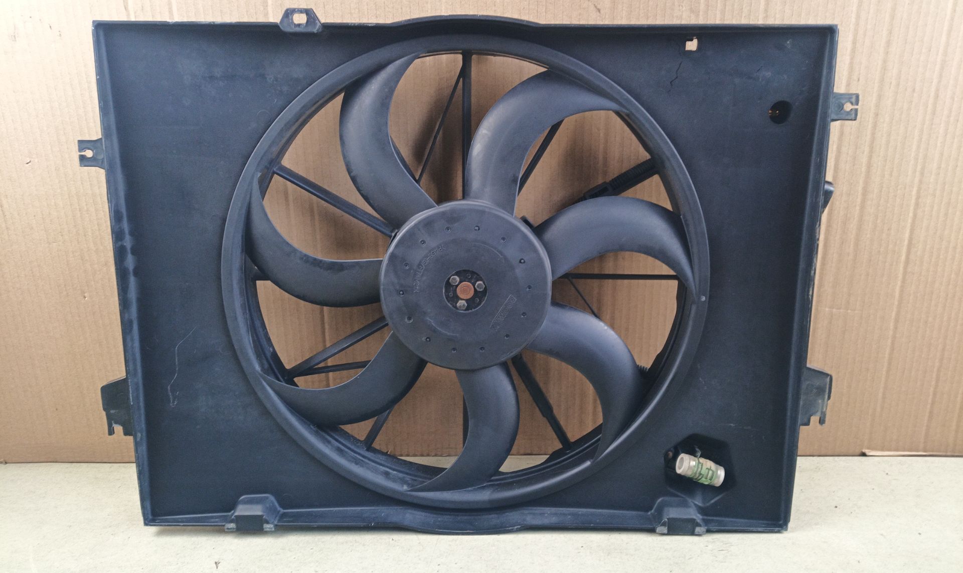 ELECTROVENTILADOR Hyundai Tucson (JM)