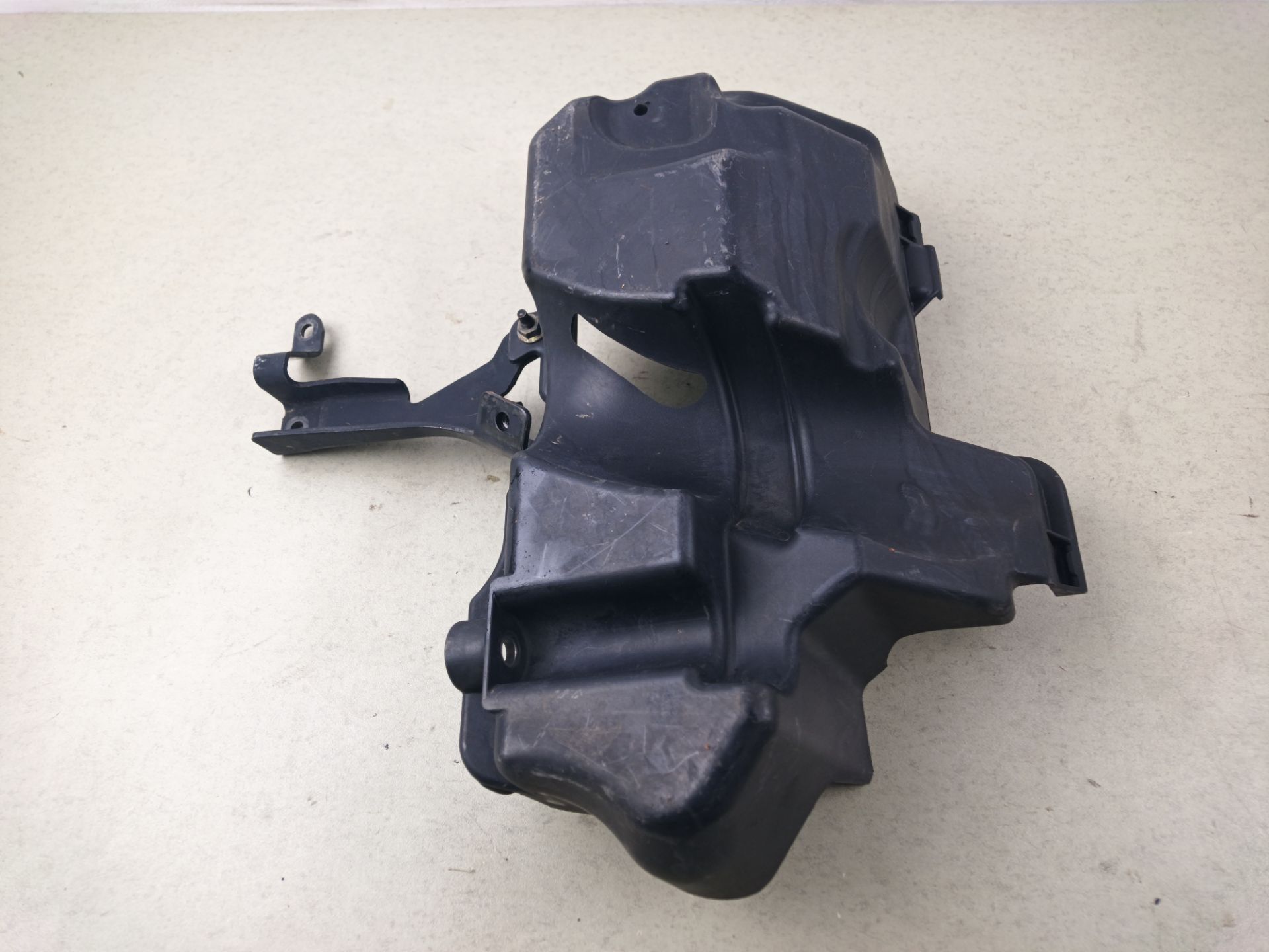 TAPA MOTOR Renault Megane II Berlina 5P