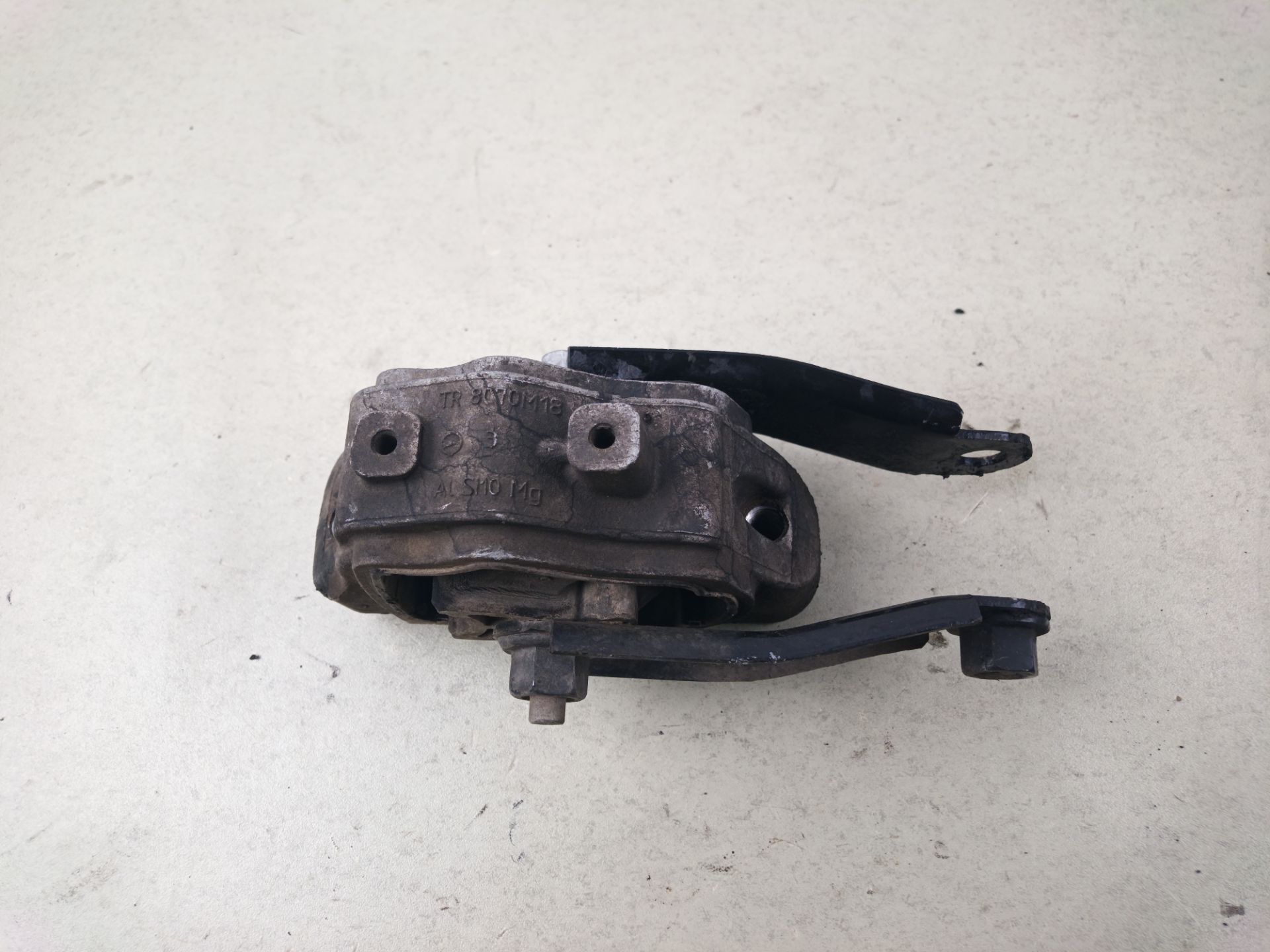 SOPORTE MOTOR