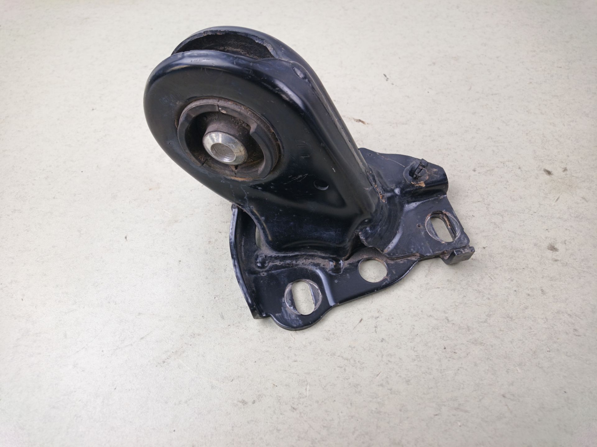 SOPORTE BRAZO SUSPENSION TRASERO DERECHO MINI Mini (R56)