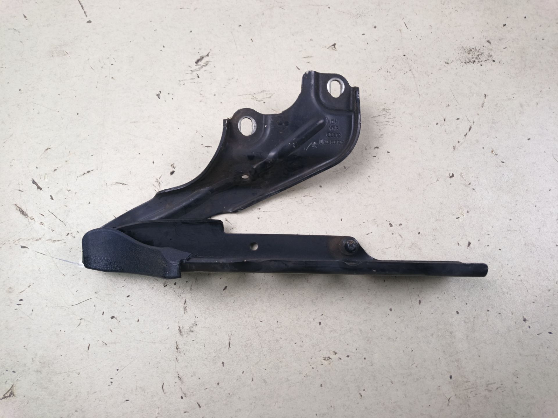 BISAGRA CAPO DERECHA Audi A6 Avant (4G5)