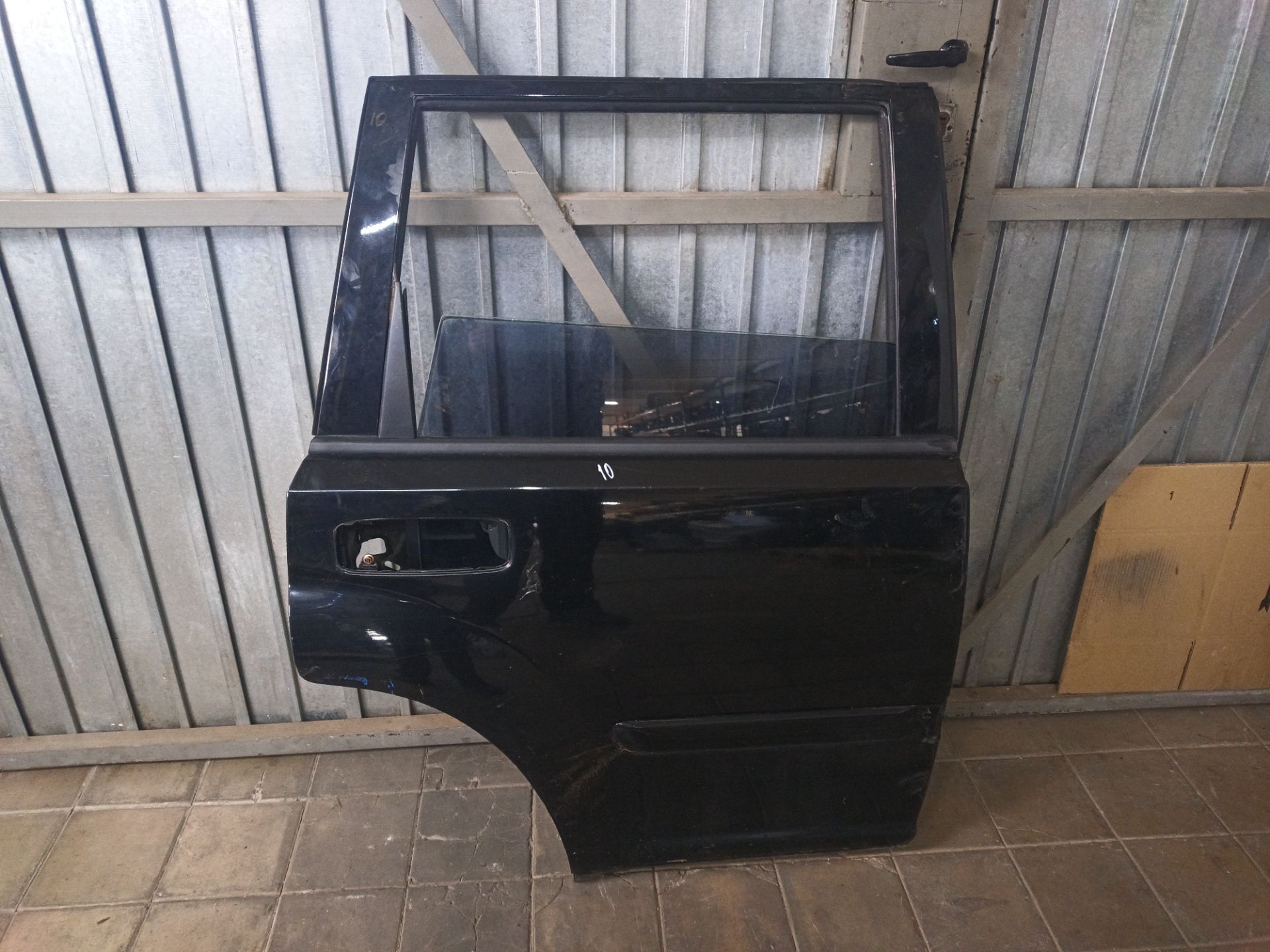 PUERTA TRASERA DERECHA Nissan X-Trail (T30)