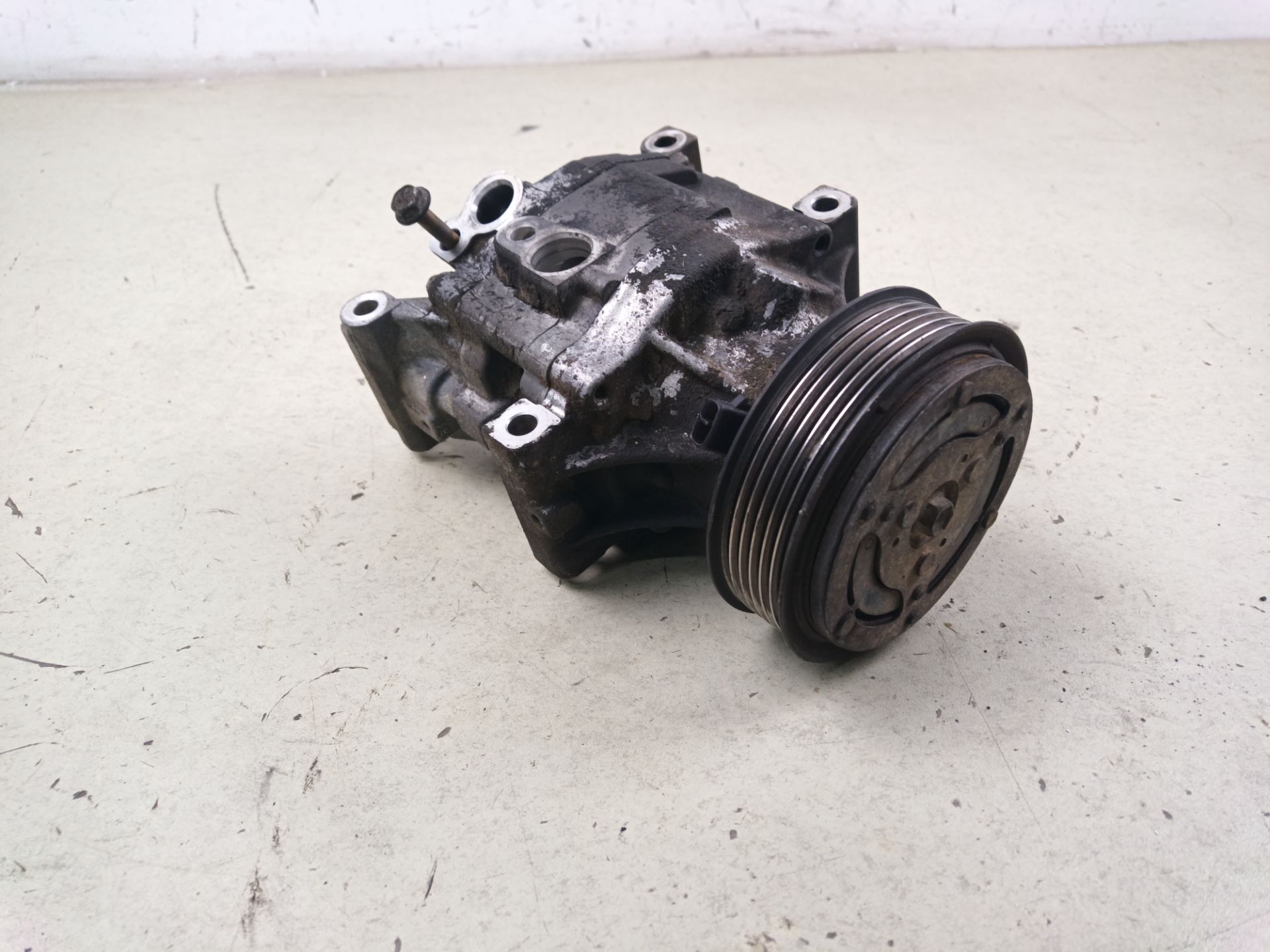 COMPRESOR AIRE ACONDICIONADO Fiat Idea (135)