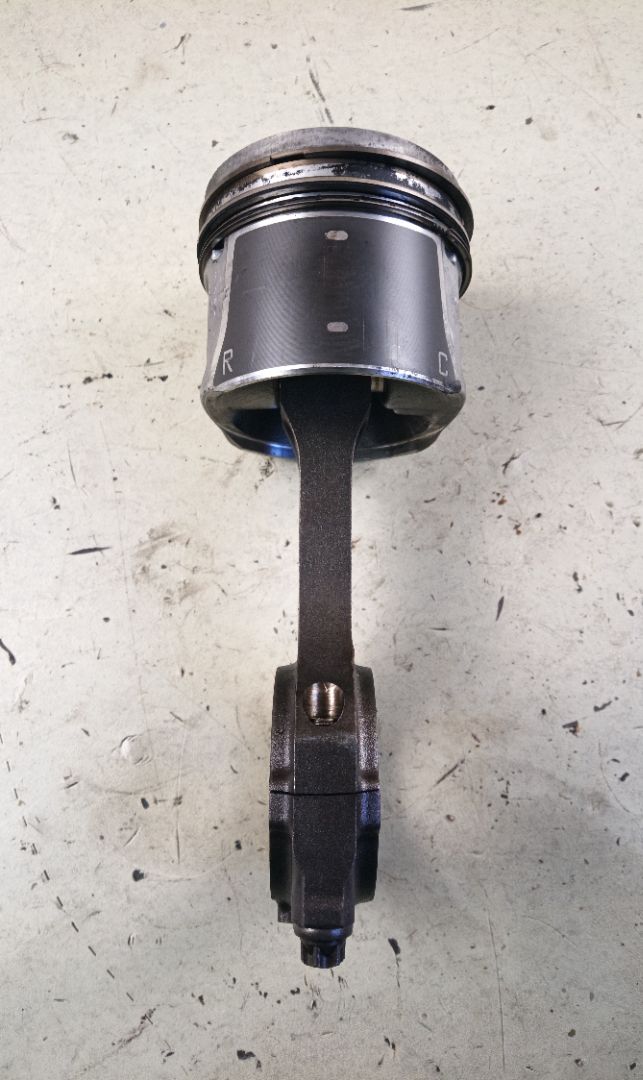 PISTON Ford Tourneo Connect (TC7)
