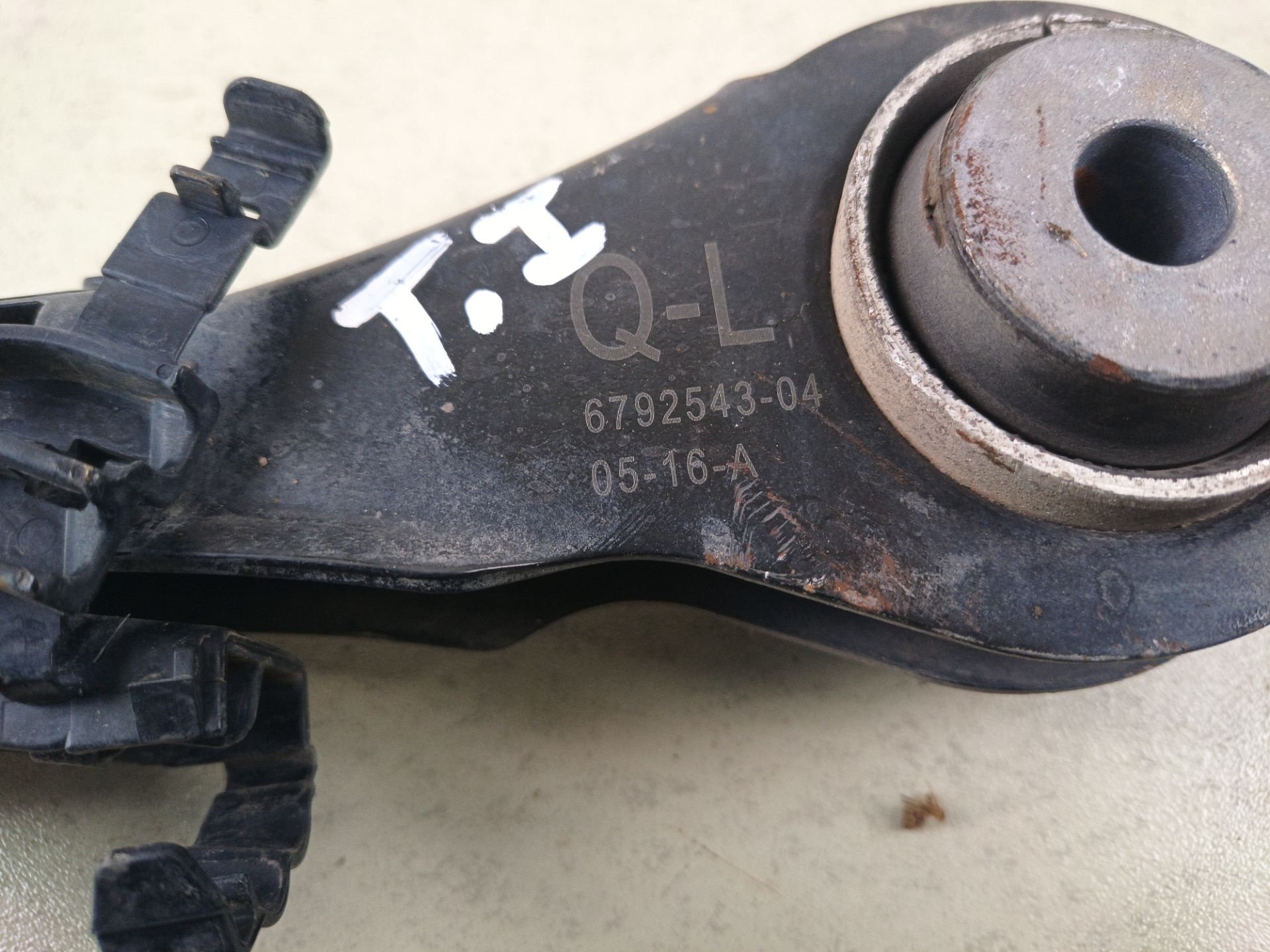 BRAZO SUSPENSION TRASERO IZQUIERDO BMW 1 Berlina 3p (F21)