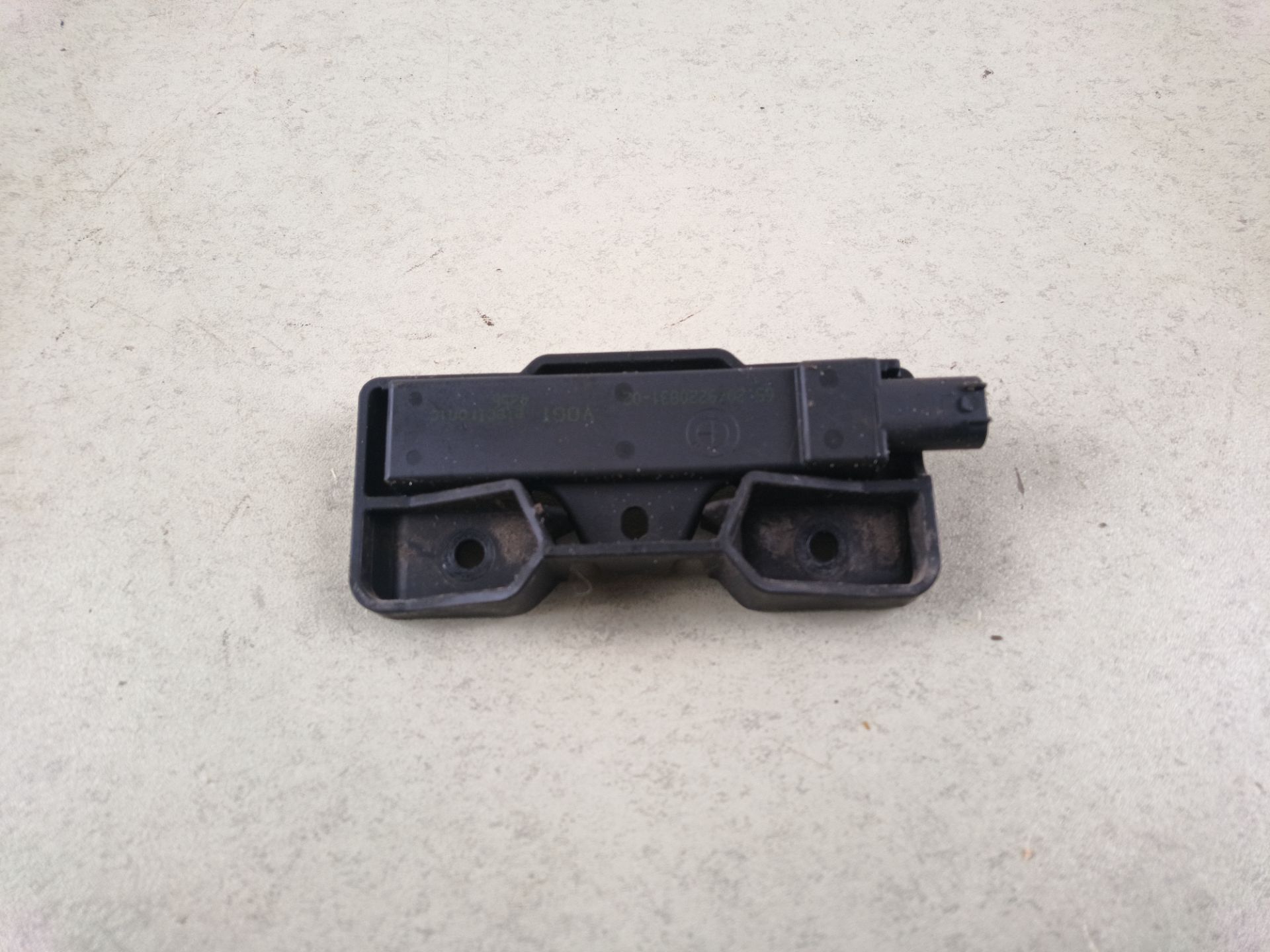 AMPLIFICADOR DE ANTENA BMW 1 Berlina 3p (F21)