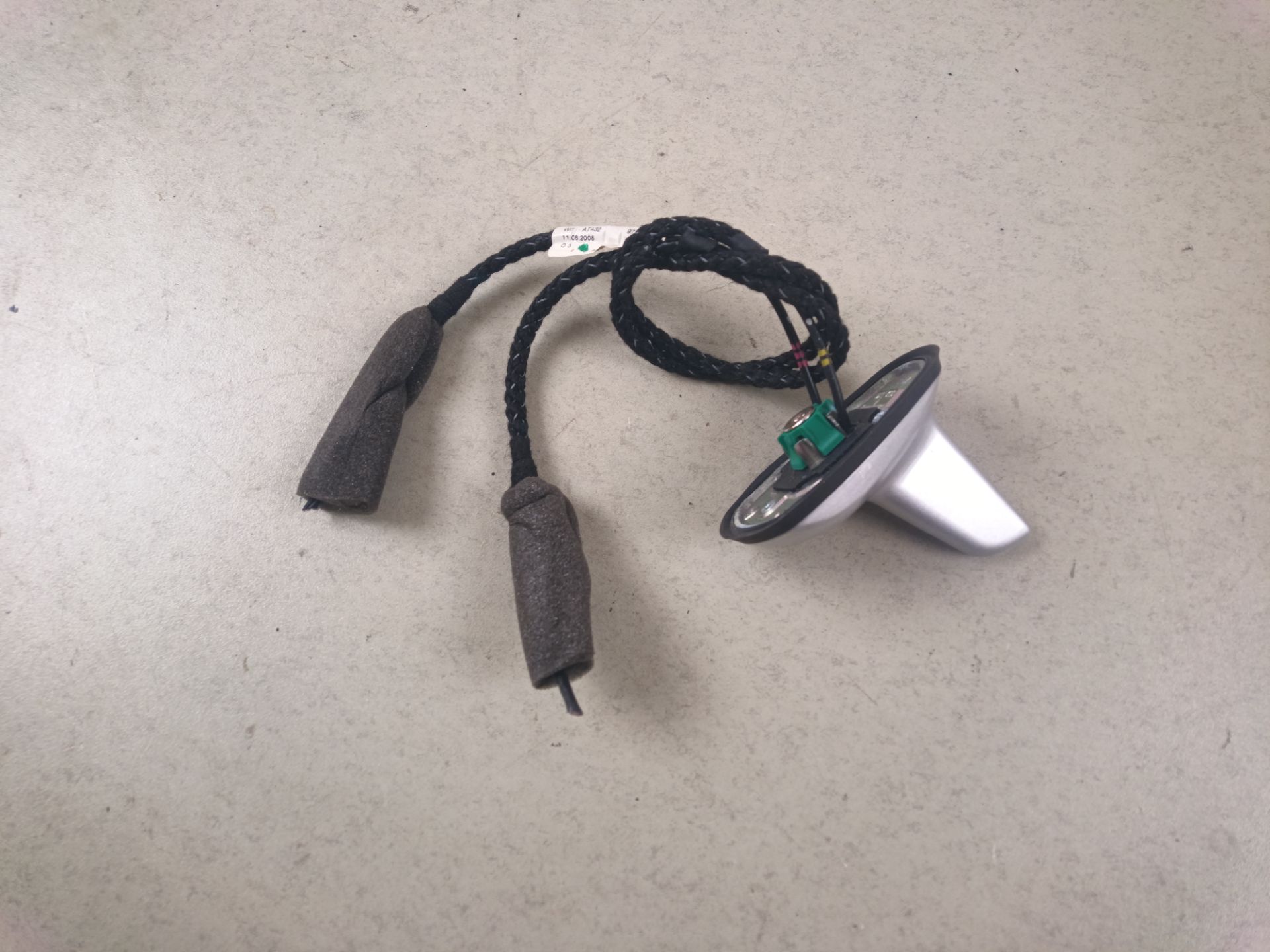 ANTENA Mercedes-Benz CLS (BM 219)