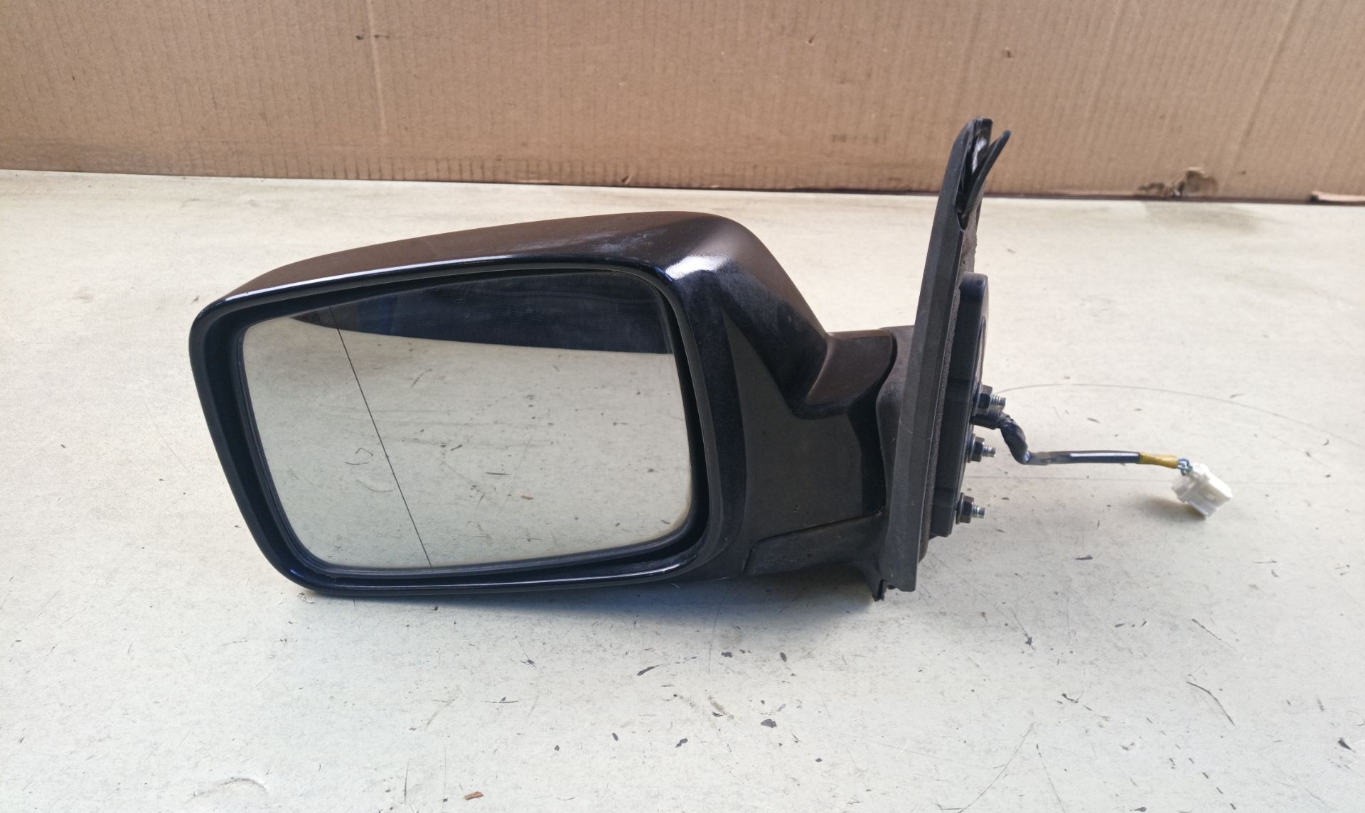 RETROVISOR IZQUIERDO