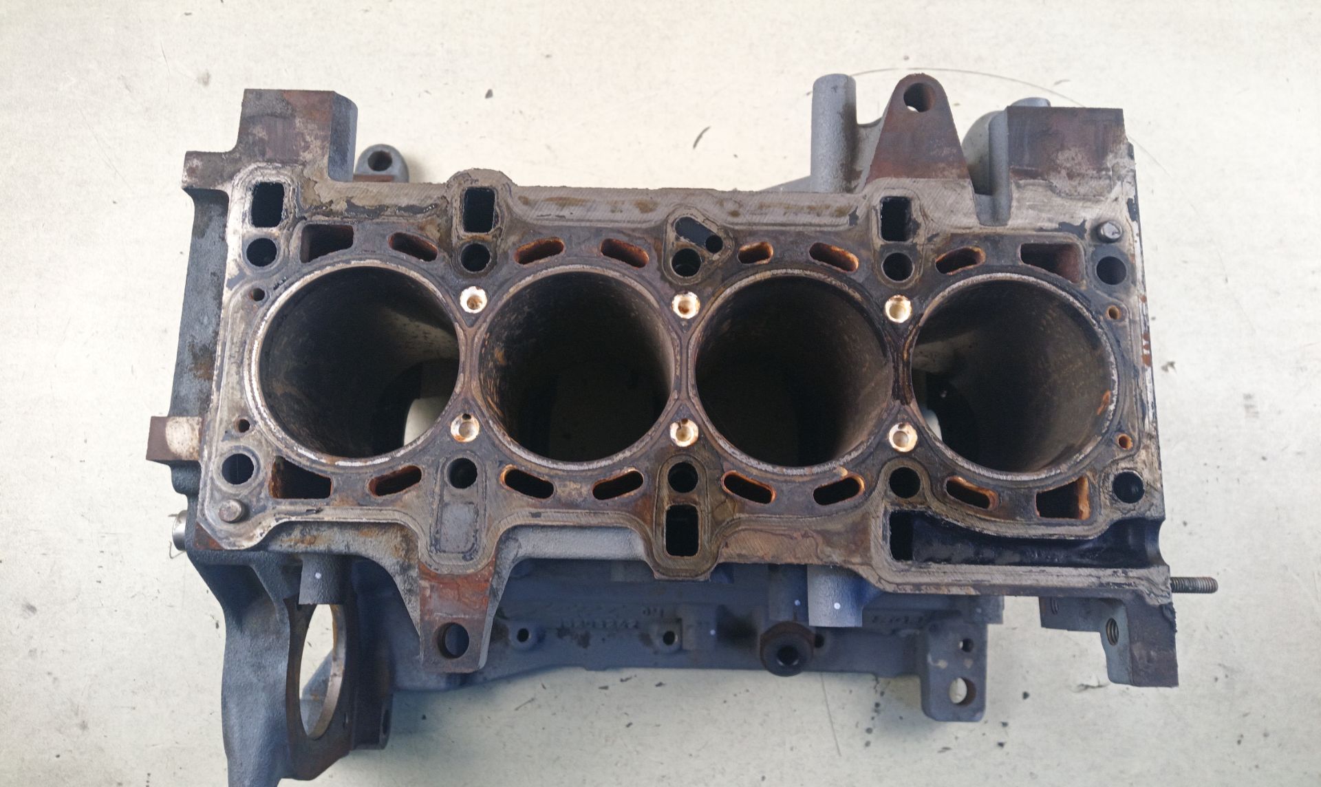 BLOQUE Opel Corsa D