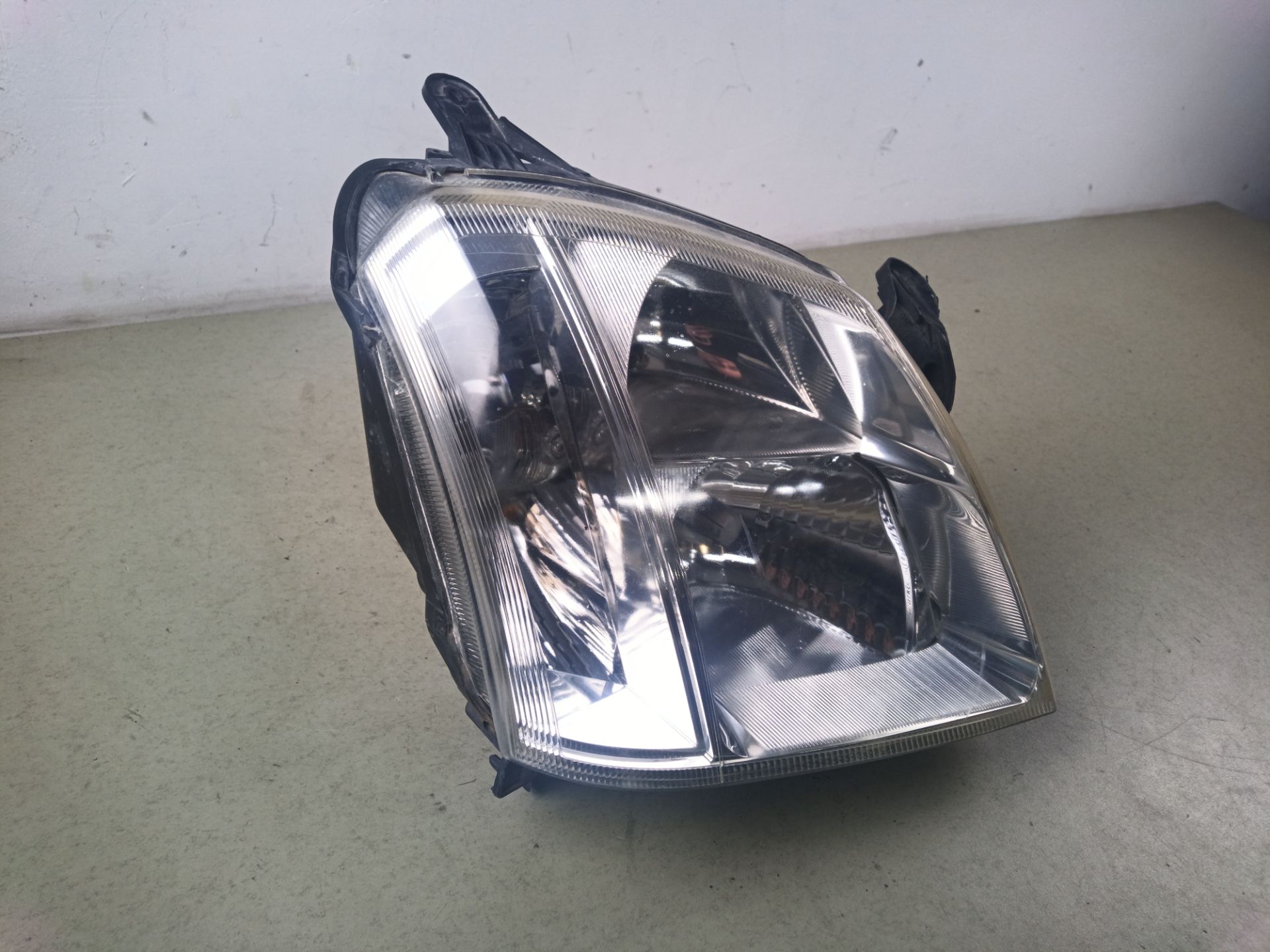 FARO DERECHO Opel Meriva