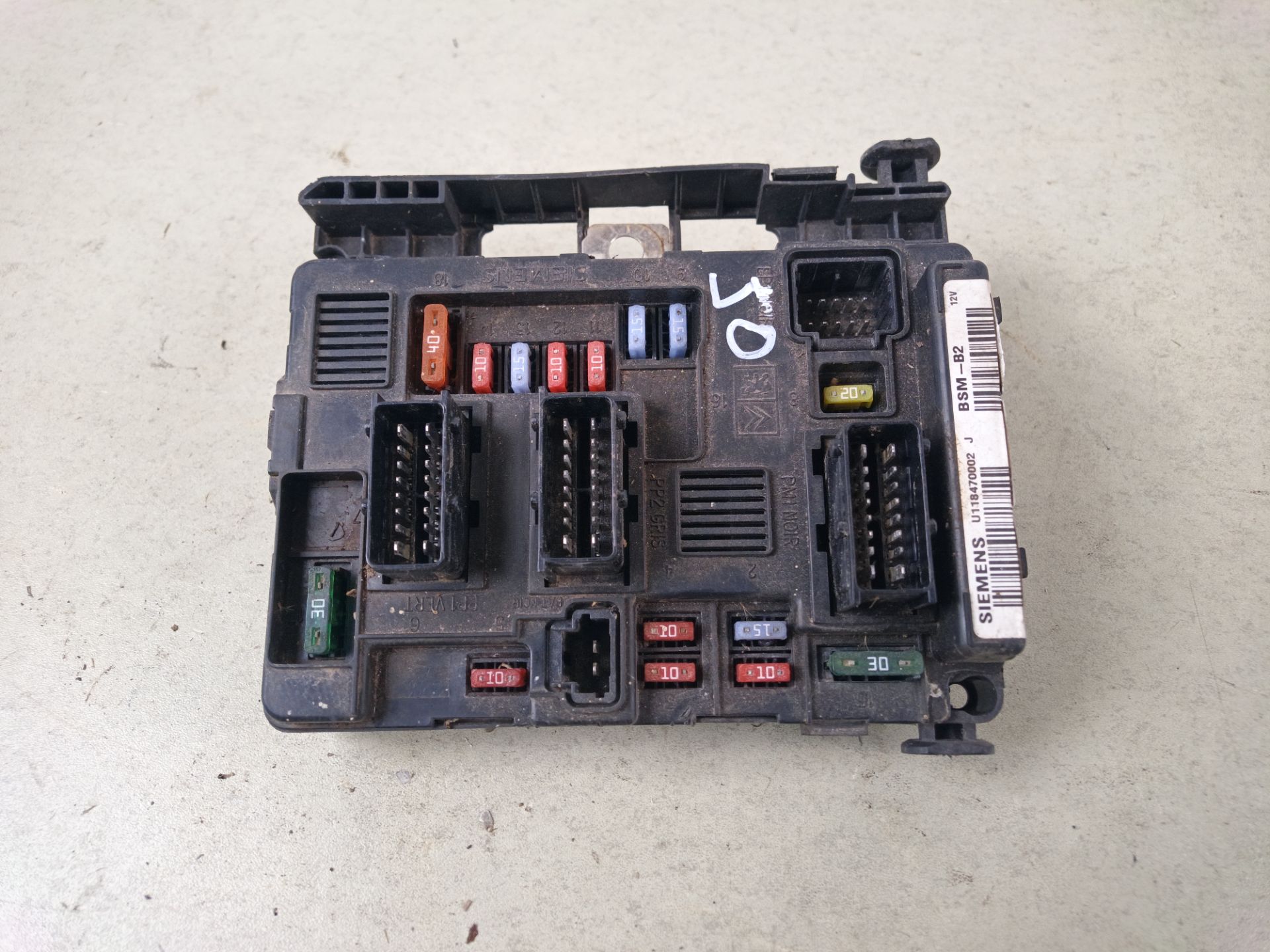 CAJA RELES / FUSIBLES Citroen Berlingo