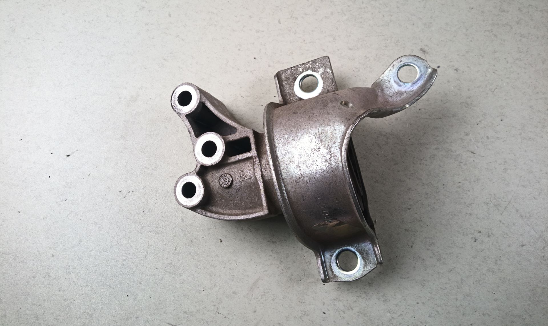 SOPORTE MOTOR