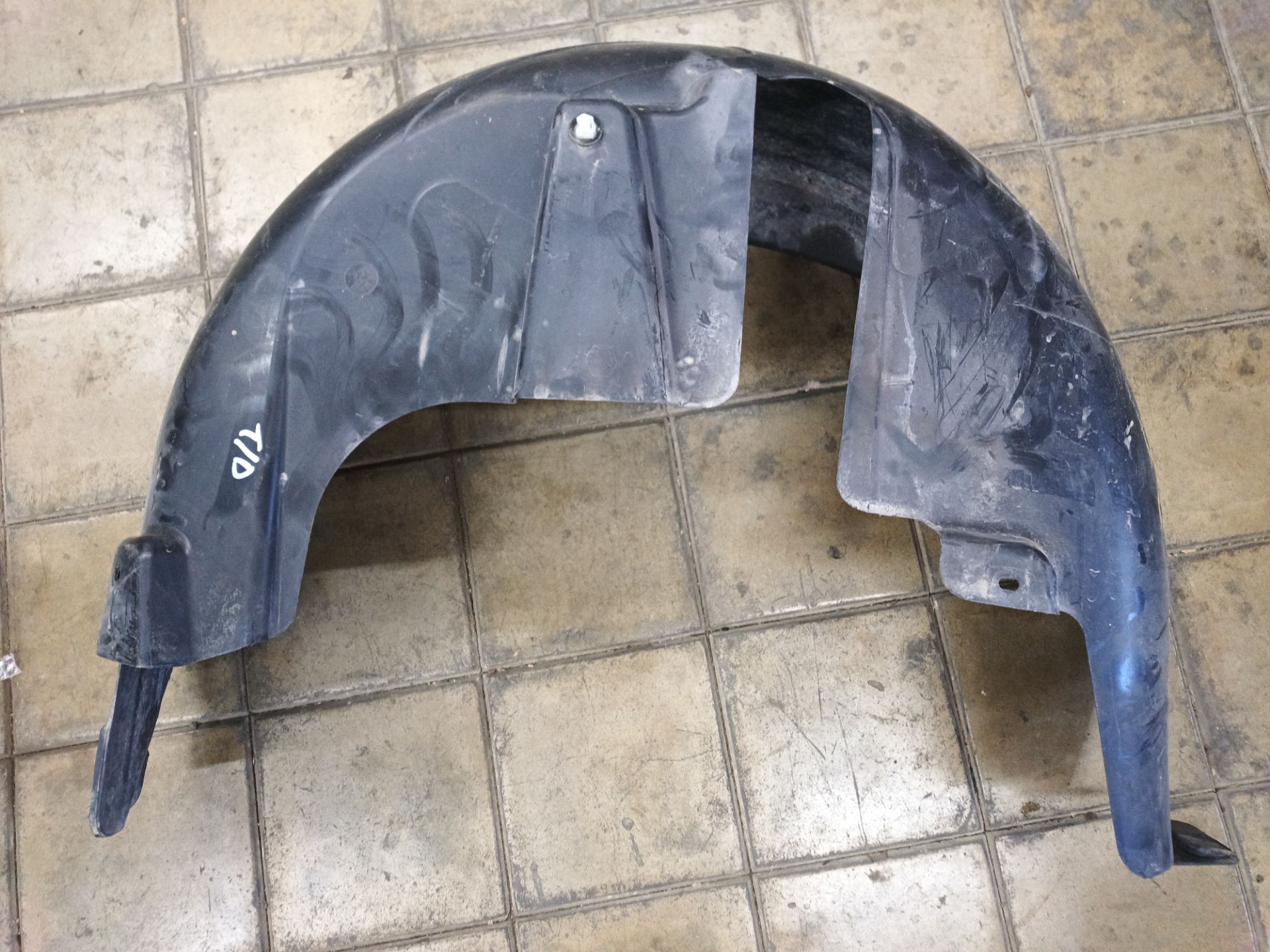 PASO RUEDA TRASERO DERECHO Volkswagen T-Roc (D11)