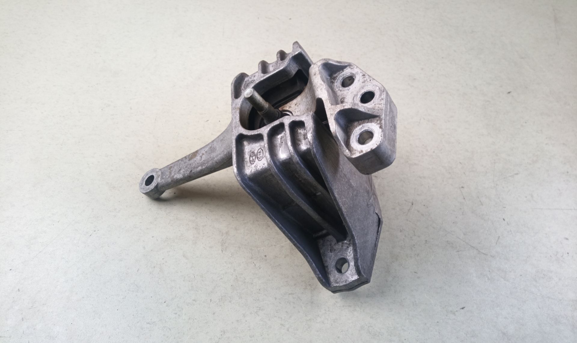 SOPORTE MOTOR
