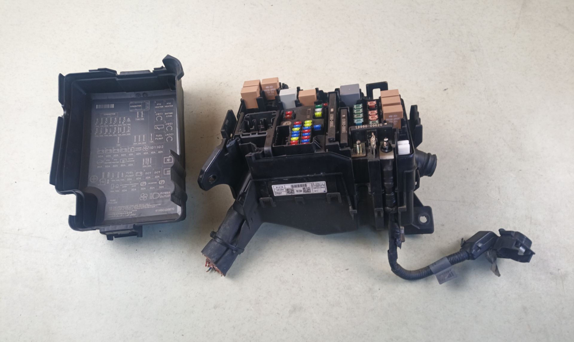 CAJA RELES / FUSIBLES Kia Niro (DE)