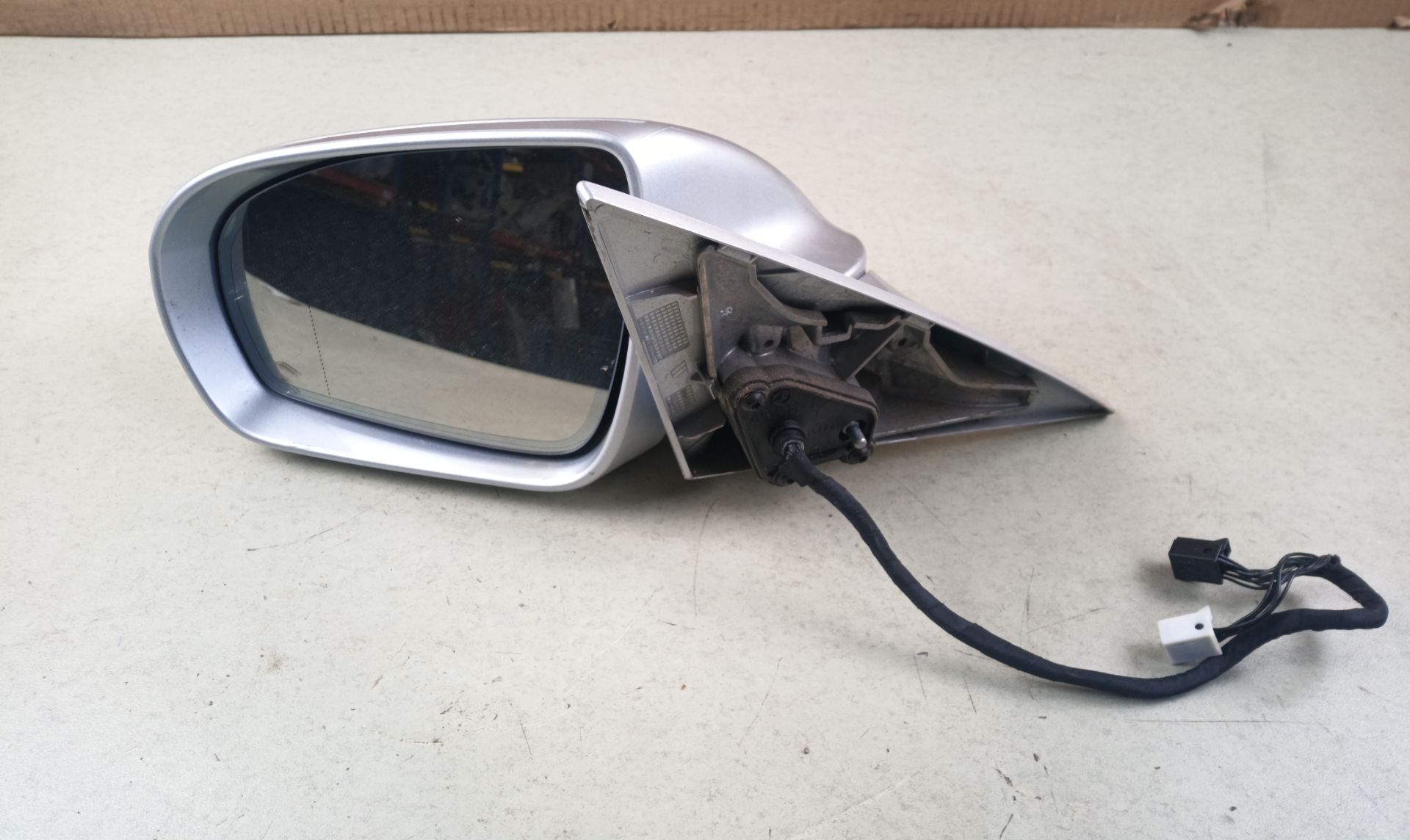 RETROVISOR IZQUIERDO Mercedes-Benz CLS (BM 219)