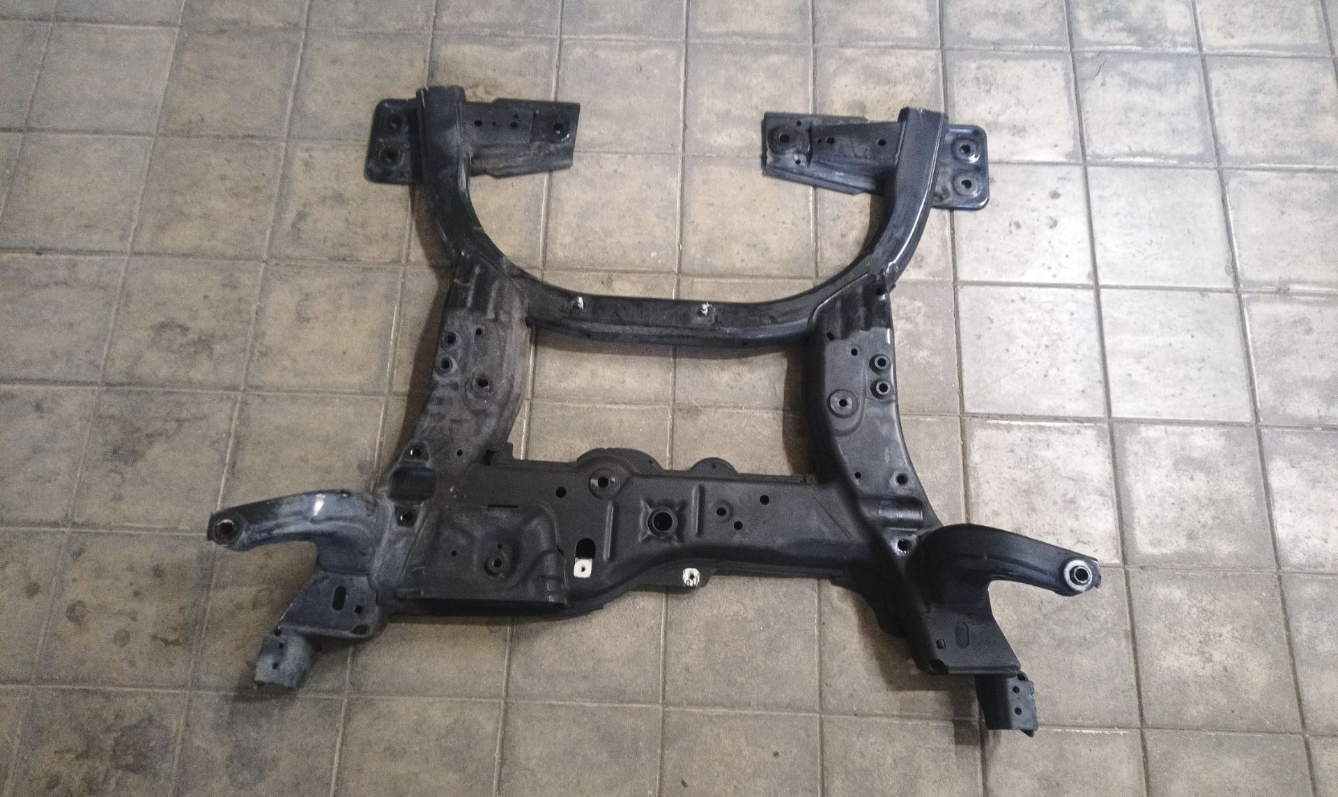 PUENTE DELANTERO Mercedes-Benz GLA (BM 156)