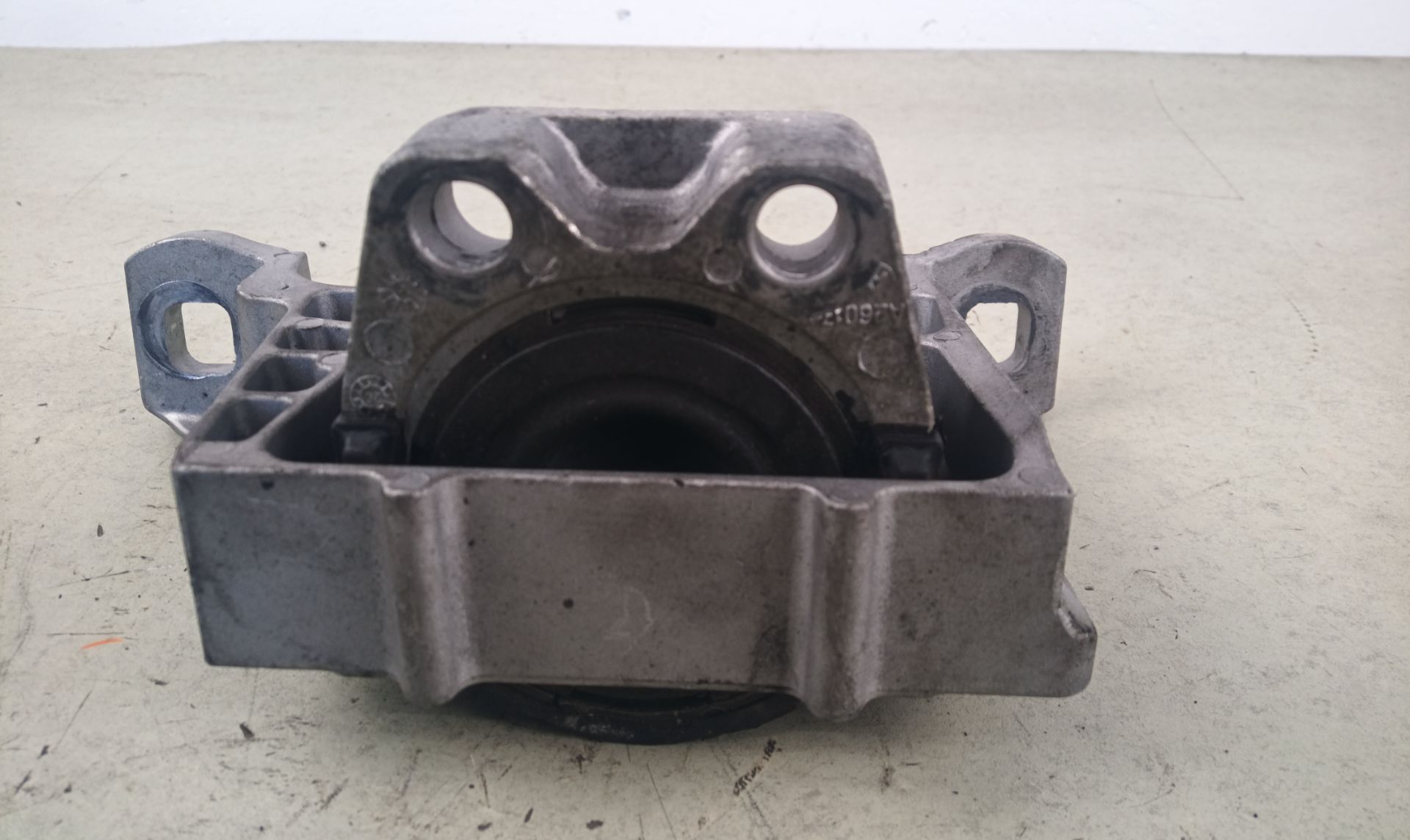 SOPORTE MOTOR DELANTERO Volvo C30