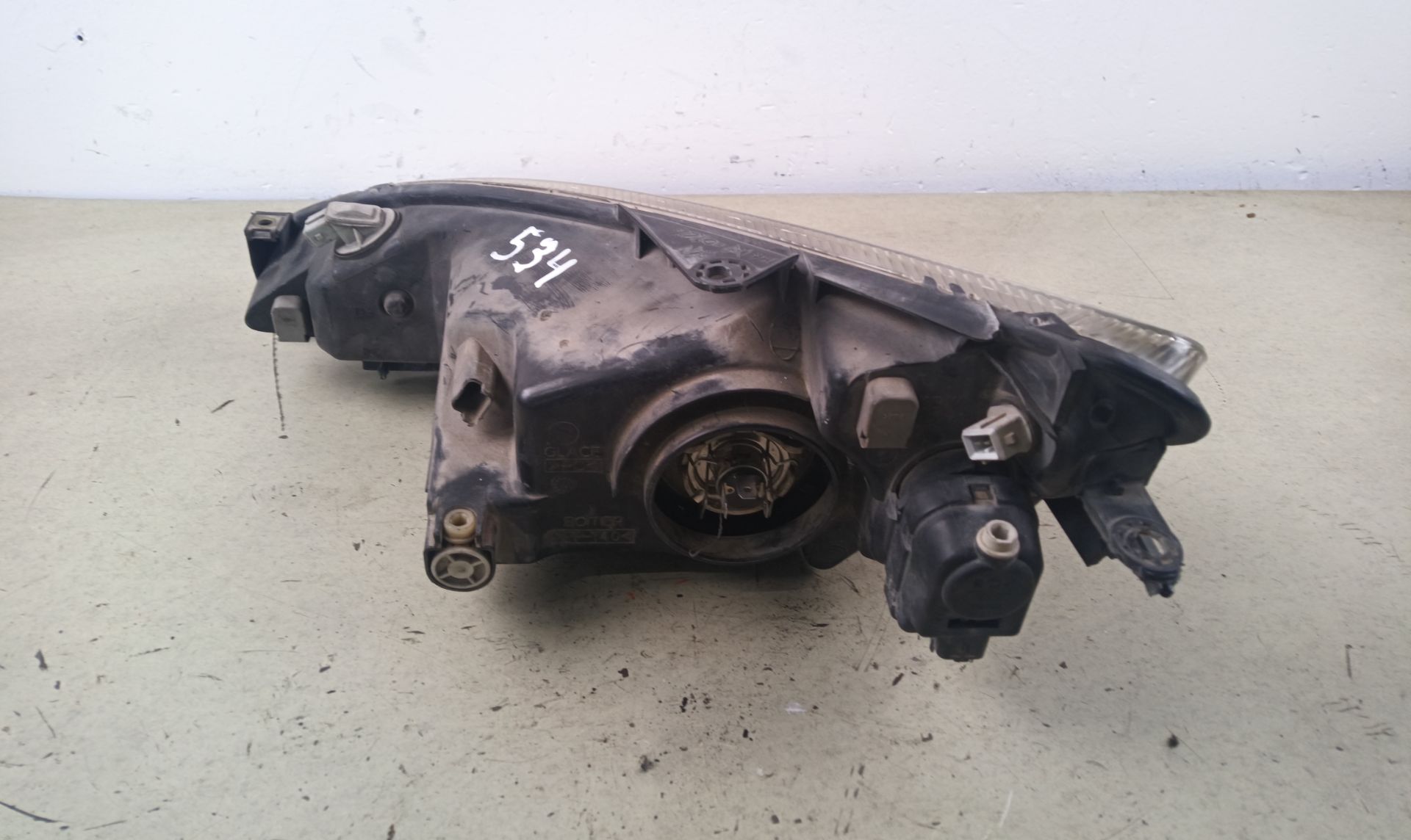 FARO DERECHO Peugeot 206