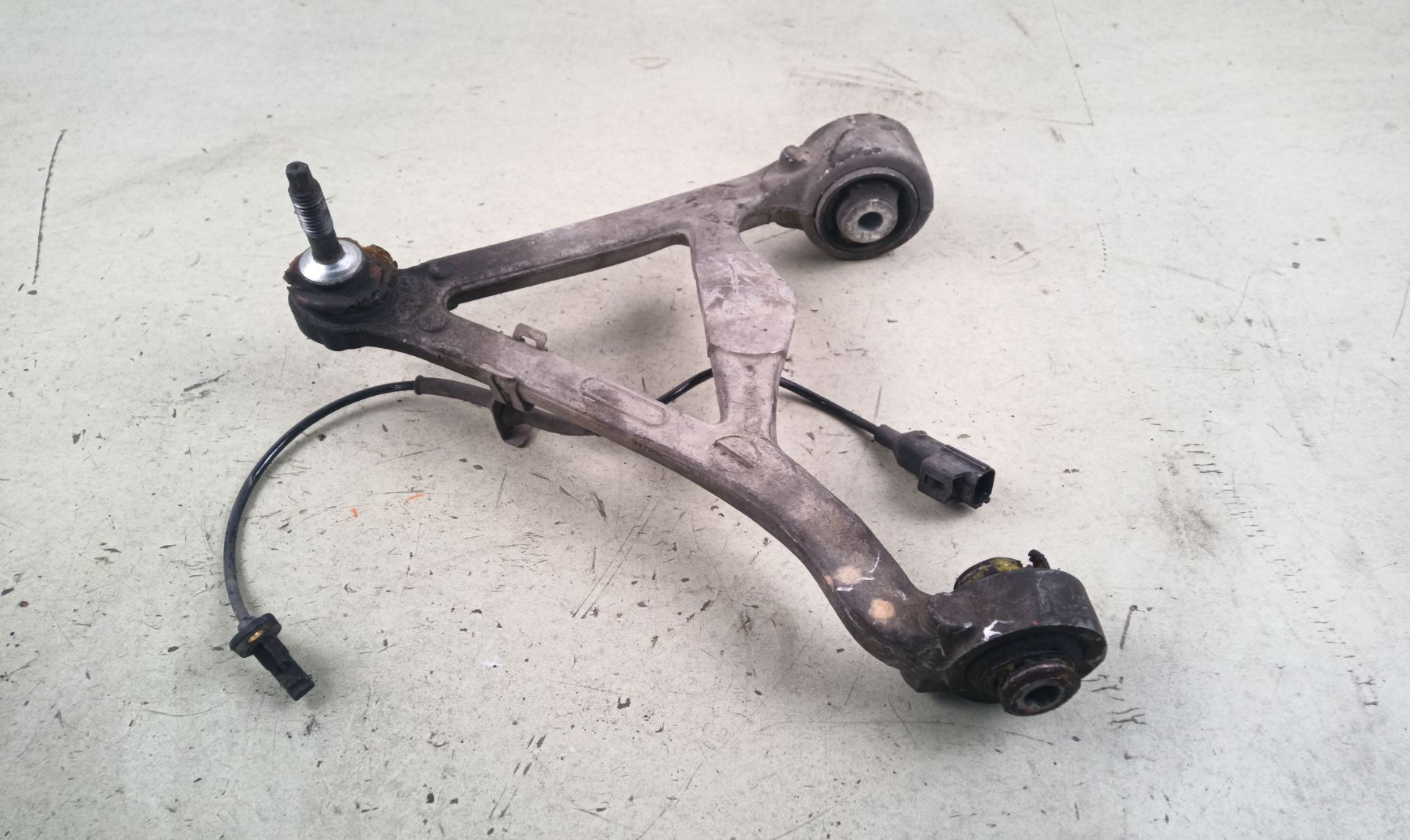 BRAZO SUSPENSION INFERIOR TRASERO IZQUIERDO Jaguar XF