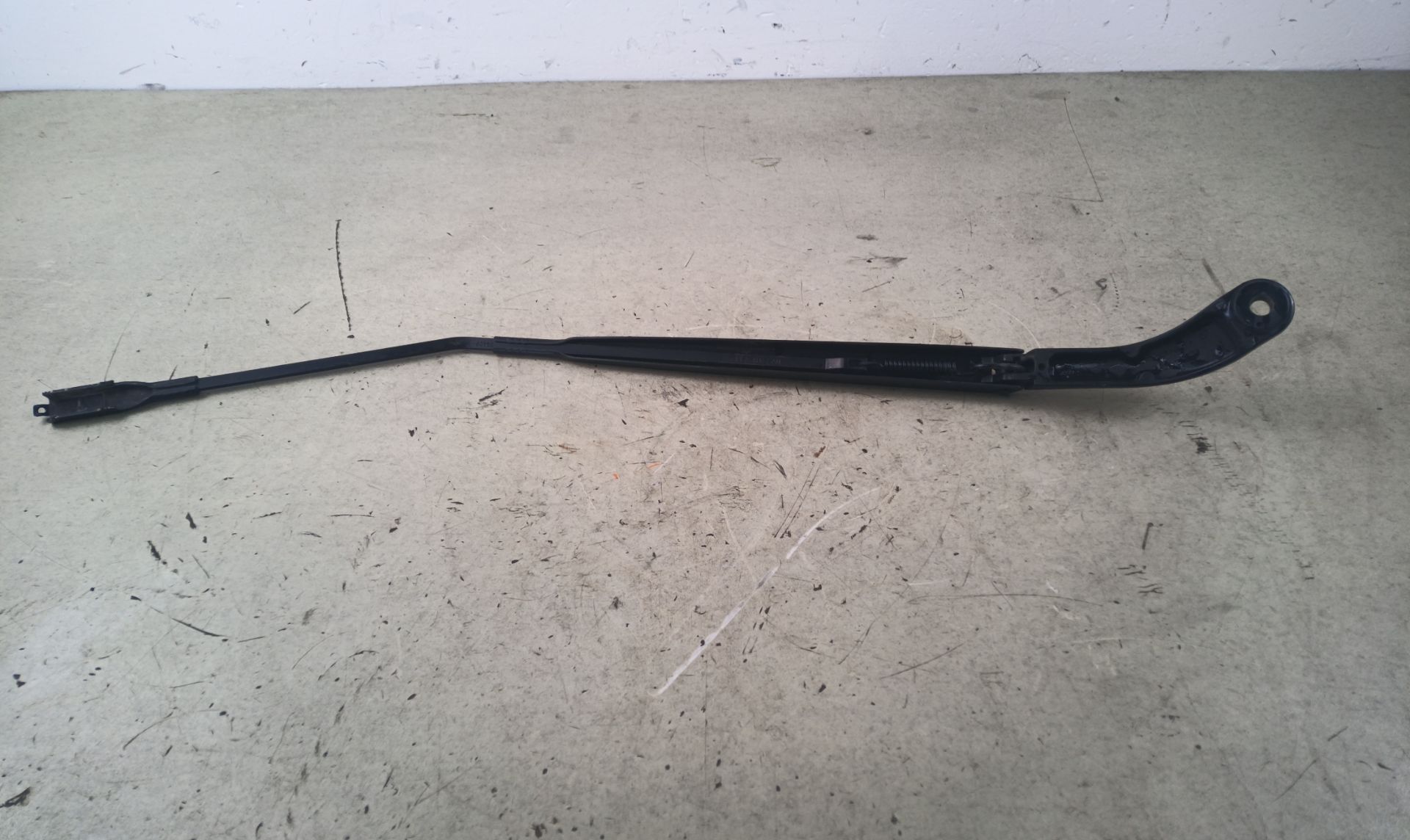 BRAZO LIMPIA DELANTERO DERECHO Nissan Qashqai +2 (JJ10)