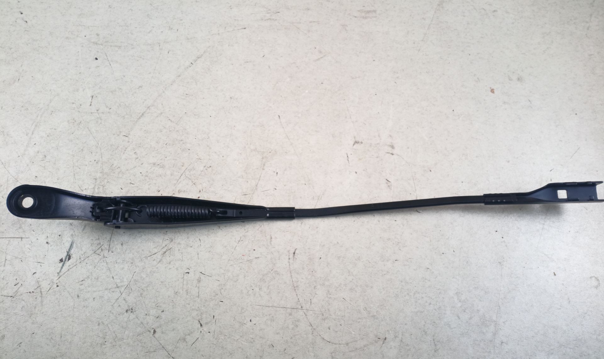 BRAZO LIMPIA DELANTERO IZQUIERDO Citroen C3 Aircross