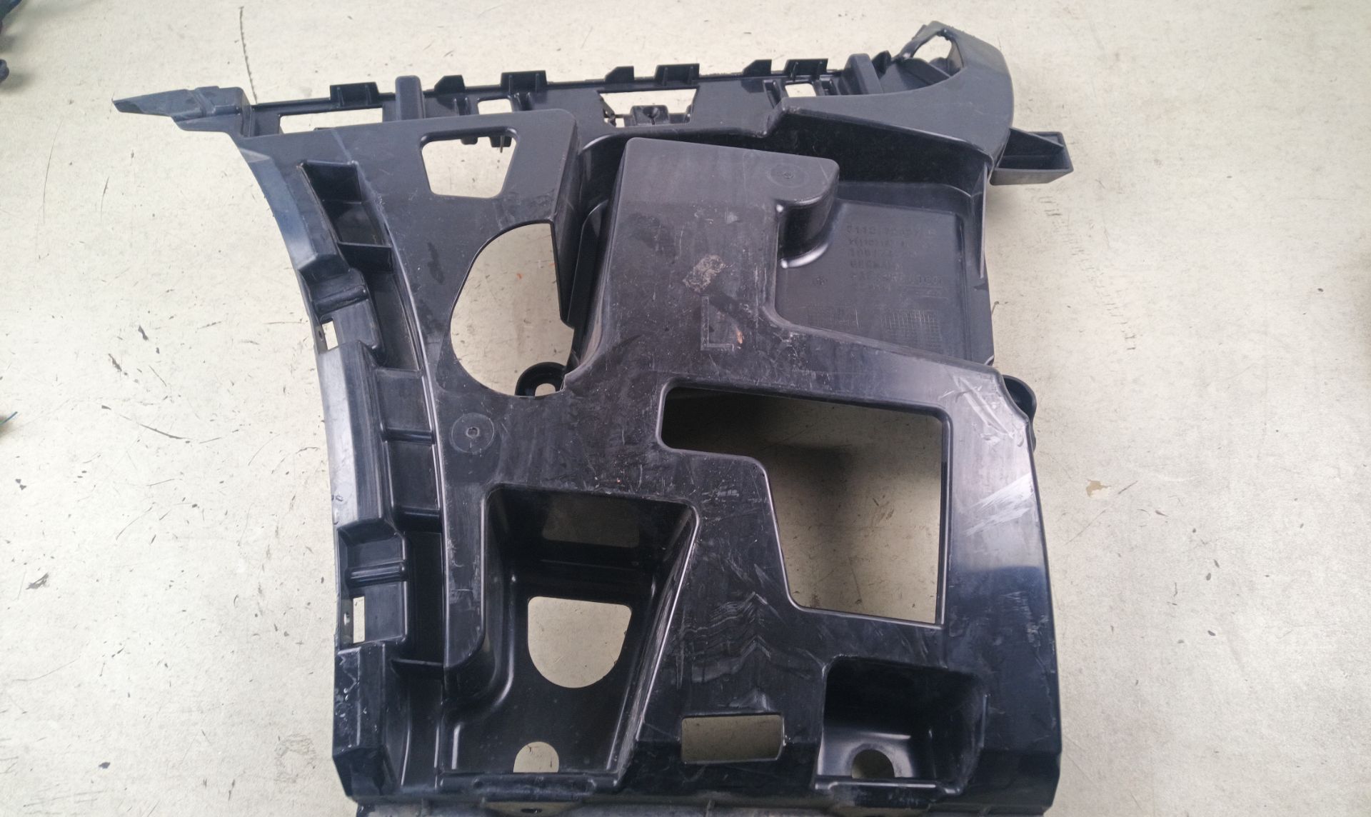 SOPORTE PARAGOLPES TRASERO BMW 3 Cabrio (E93)