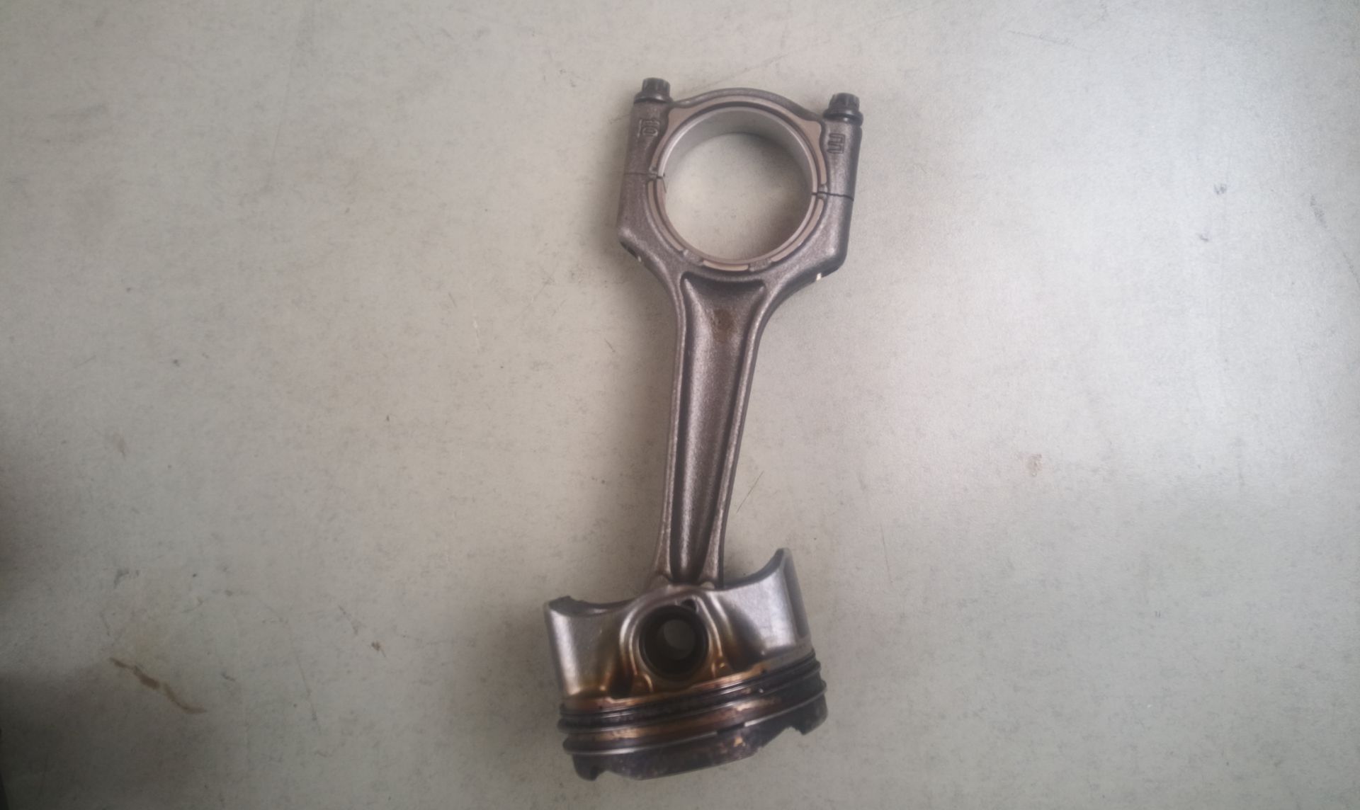 PISTON