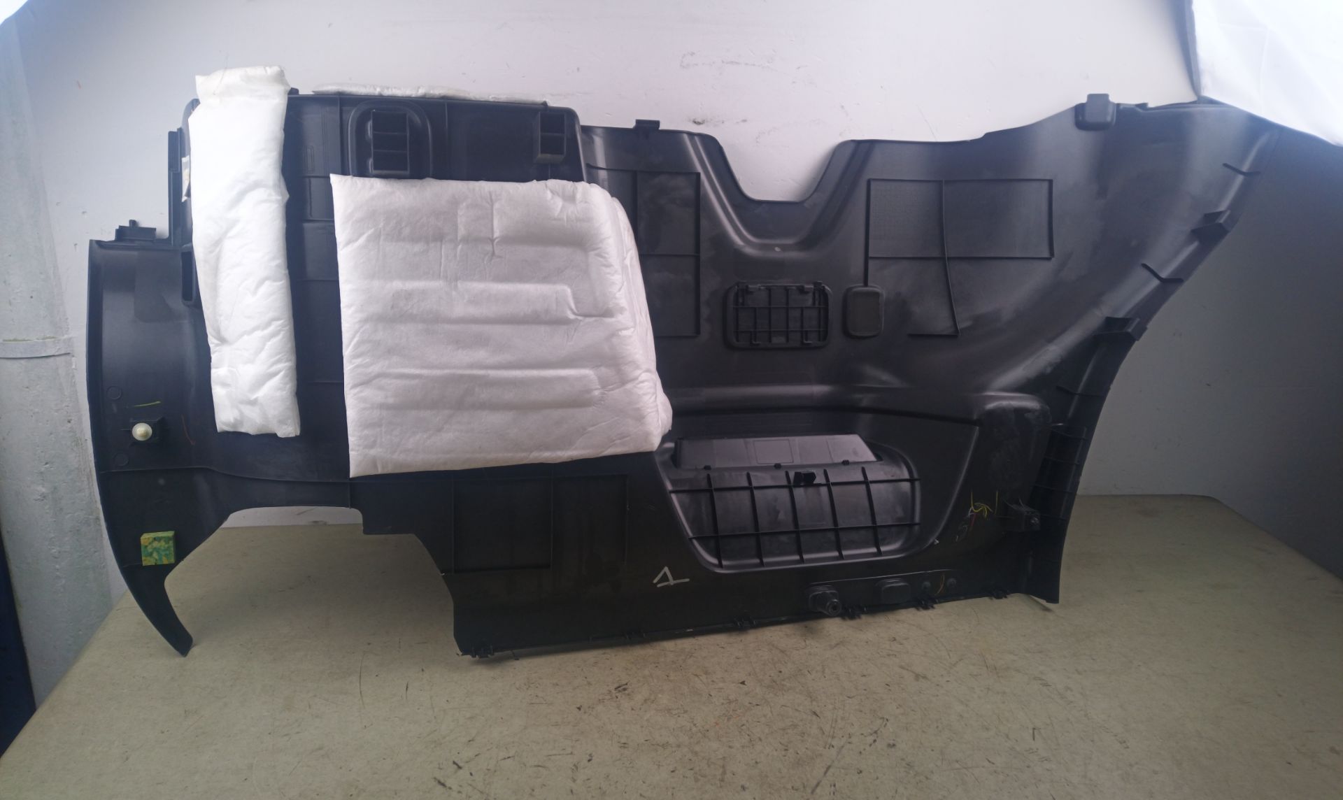 GUARNECIDO PORTON TRASERO Mitsubishi Outlander (GF0/GG0)