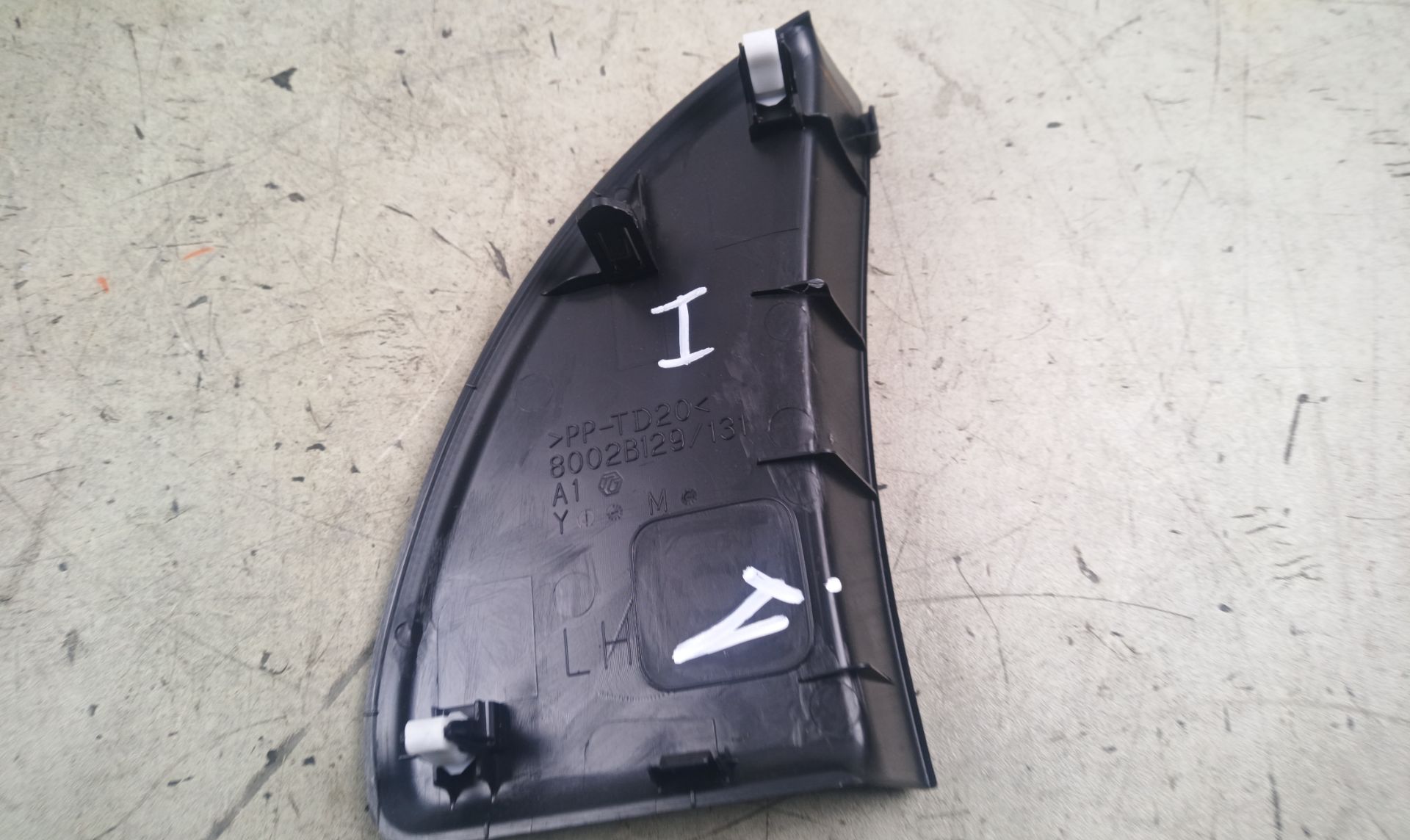 MOLDURA Mitsubishi Outlander (GF0/GG0)
