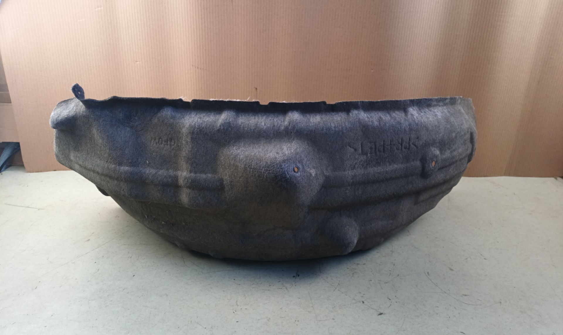 PASO RUEDA TRASERO IZQUIERDO Mitsubishi Outlander (GF0/GG0)