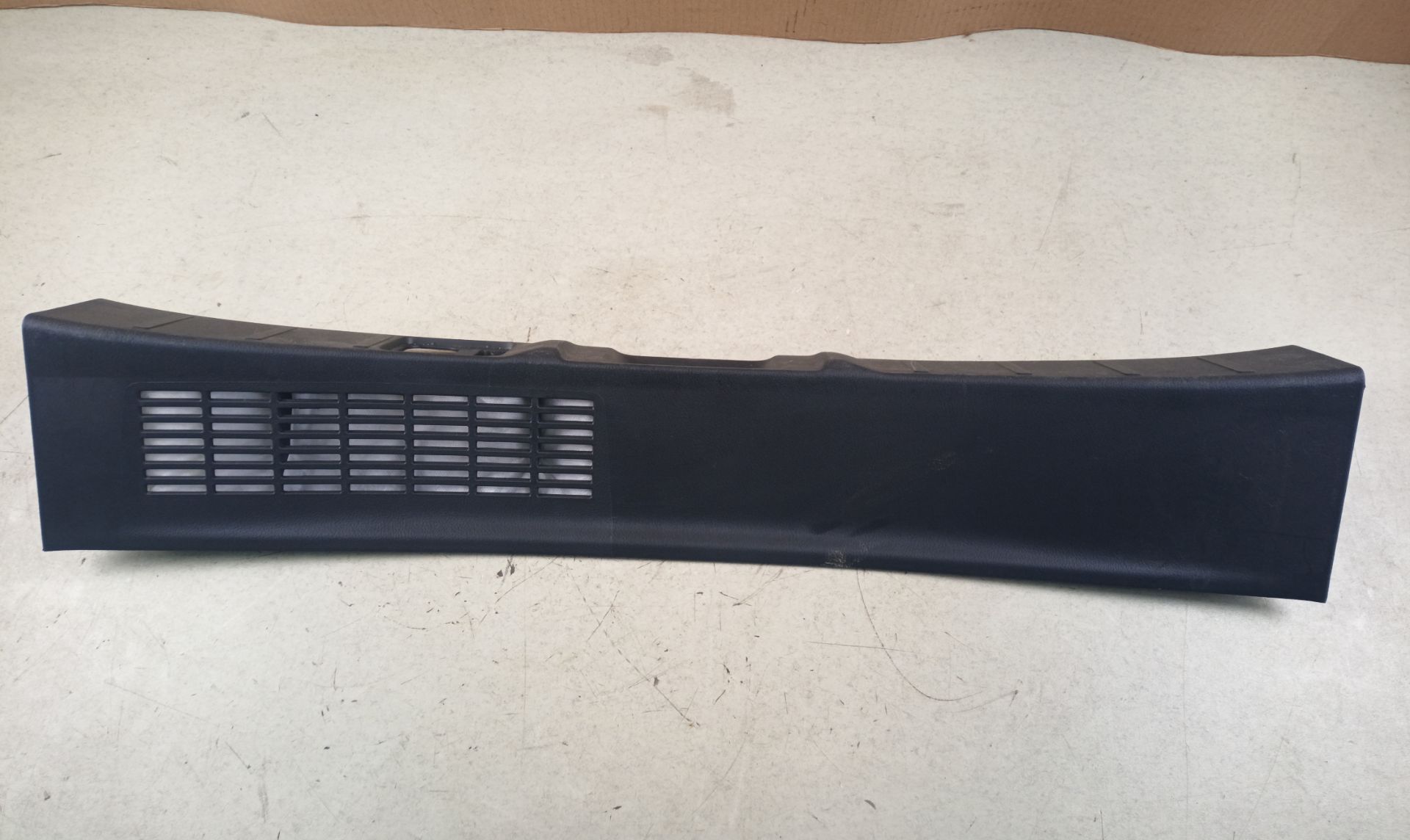 MOLDURAS TRASERAS Mitsubishi Outlander (GF0/GG0)