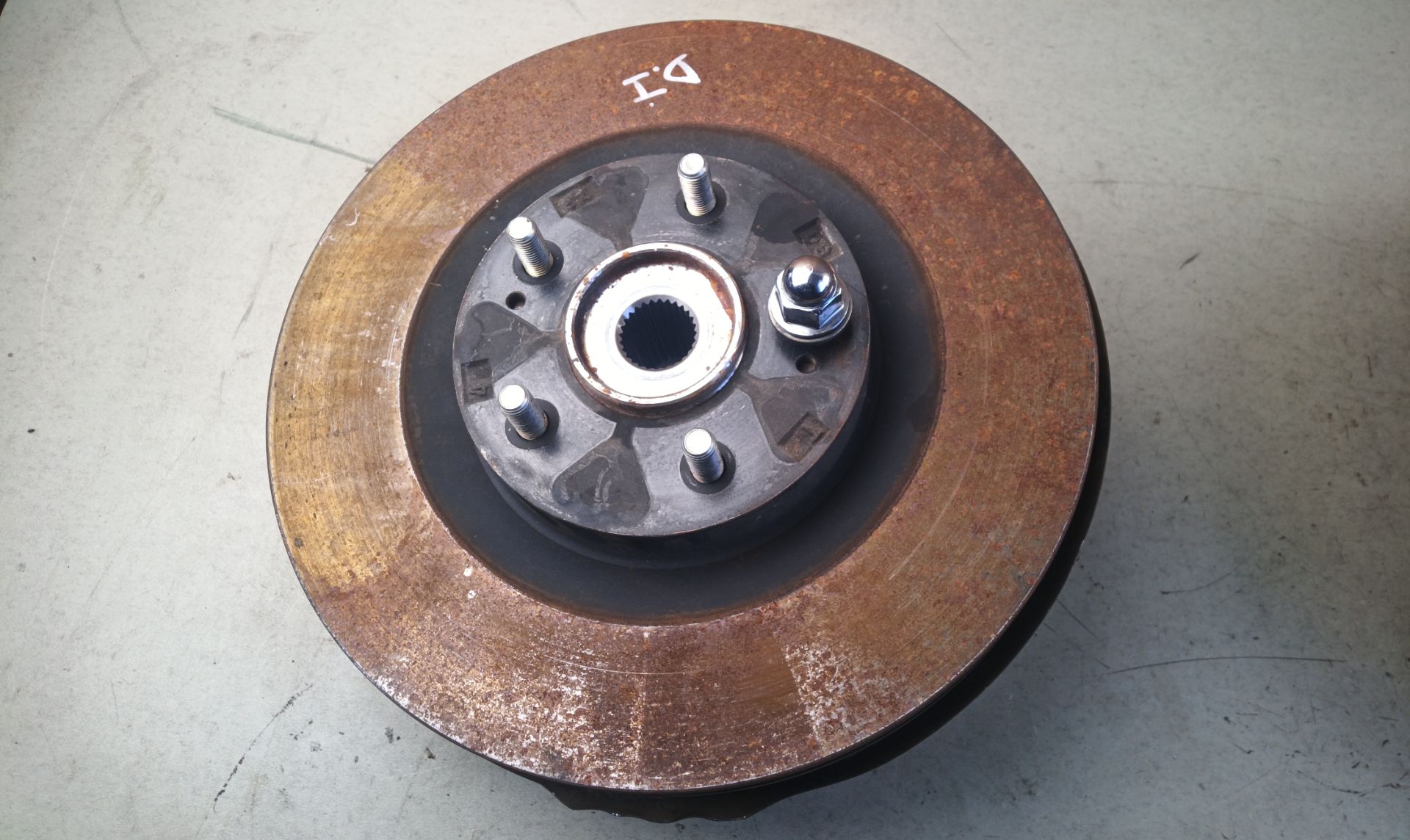 MANGUETA DELANTERA IZQUIERDA Mitsubishi Outlander (GF0/GG0)