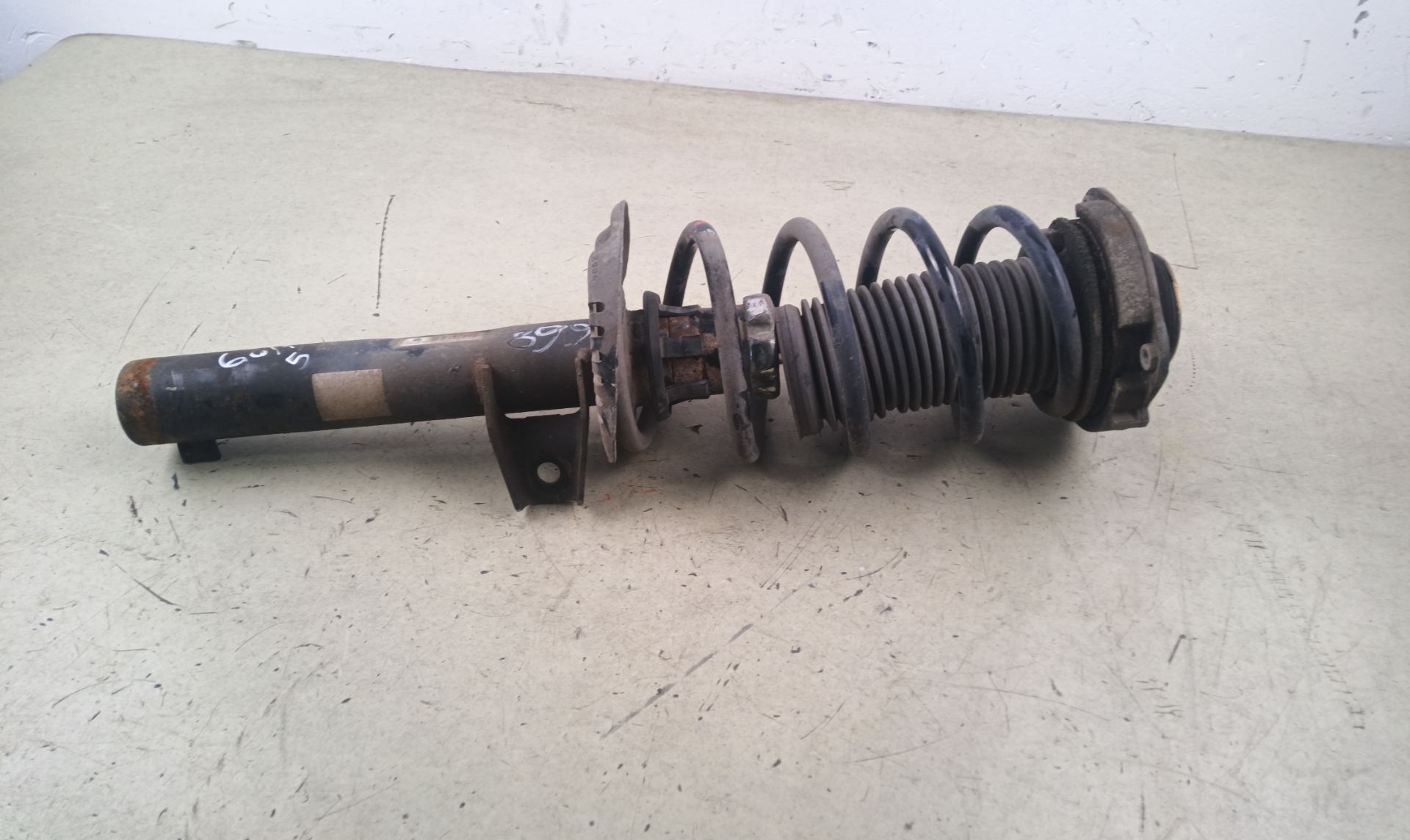 AMORTIGUADOR DELANTERO DERECHO Volkswagen Golf V (1K1)