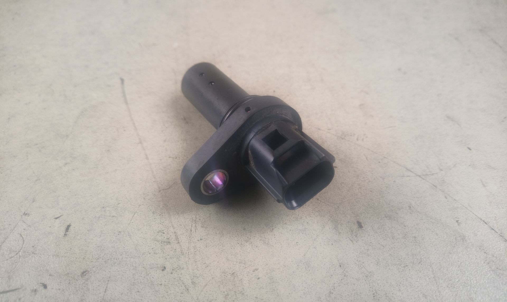 SENSOR DE POSICIÓN DEL CIGÜEÑAL (CKP) Mitsubishi Outlander (GF0/GG0)