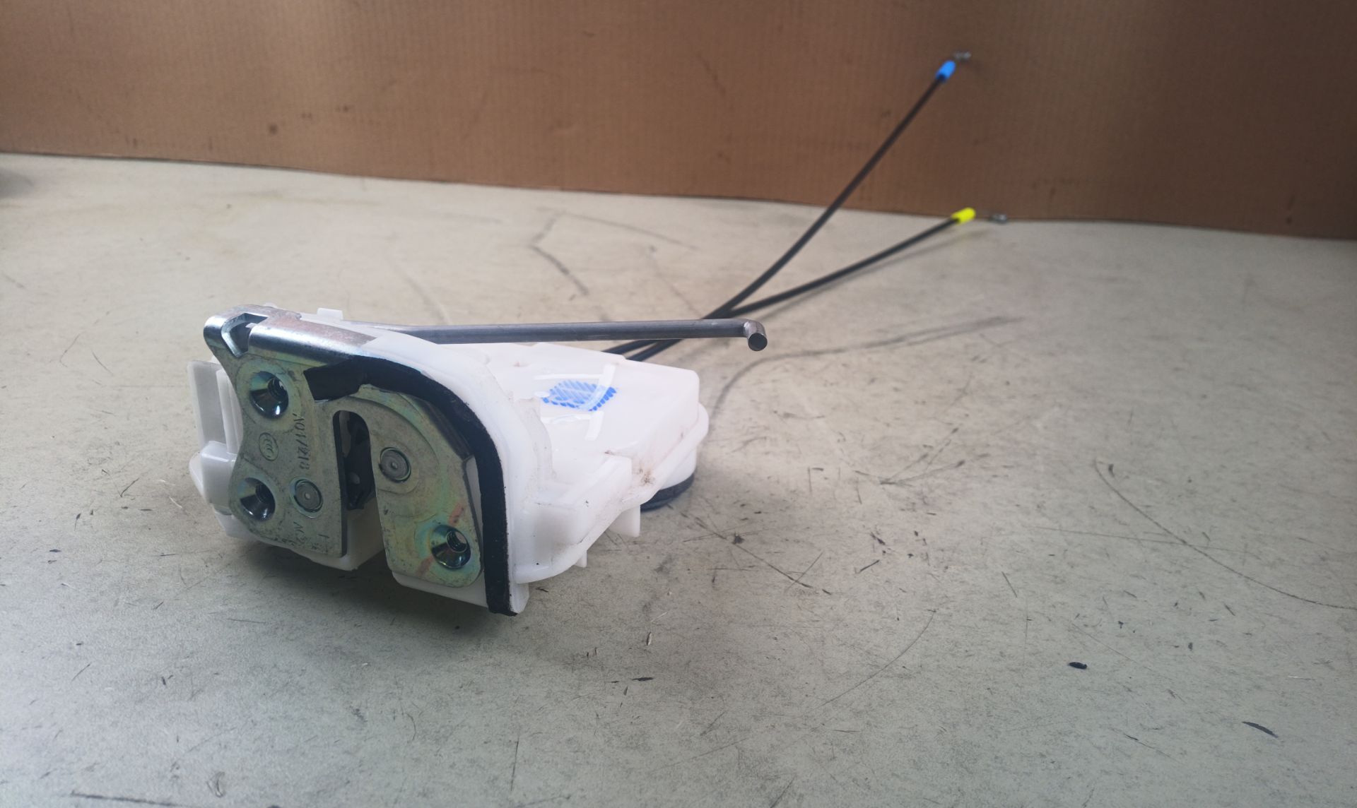 CERRADURA PUERTA TRASERA IZQUIERDA Mitsubishi Outlander (GF0/GG0)