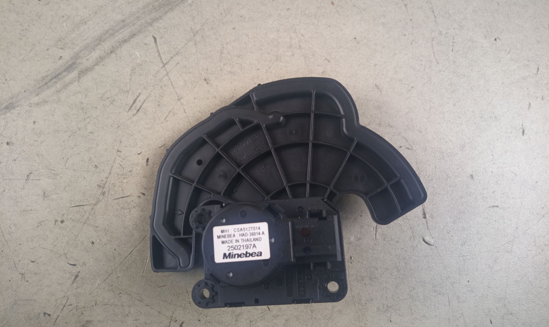 MOTOR TRAMPILLA CALEFACCION Mitsubishi Outlander (GF0/GG0)