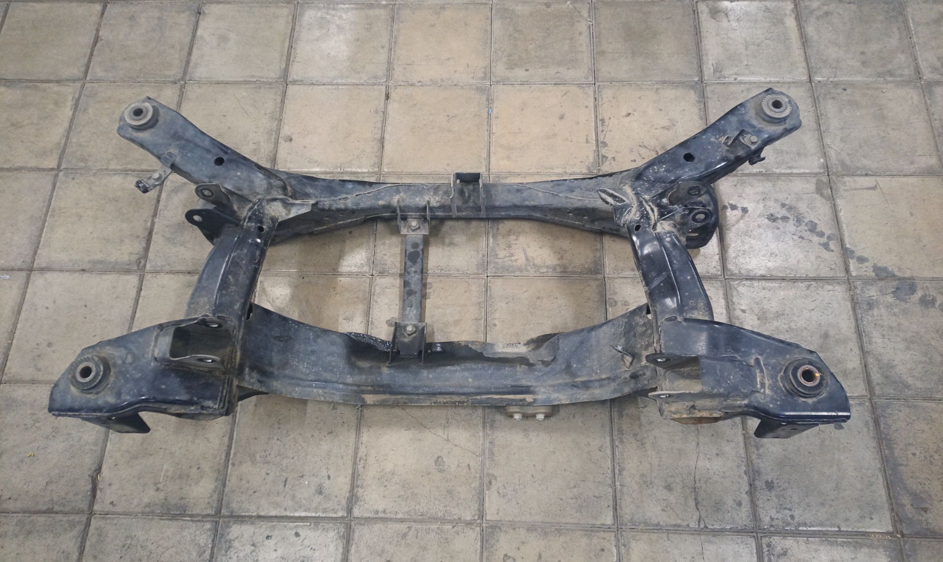PUENTE TRASERO Mitsubishi Outlander (GF0/GG0)