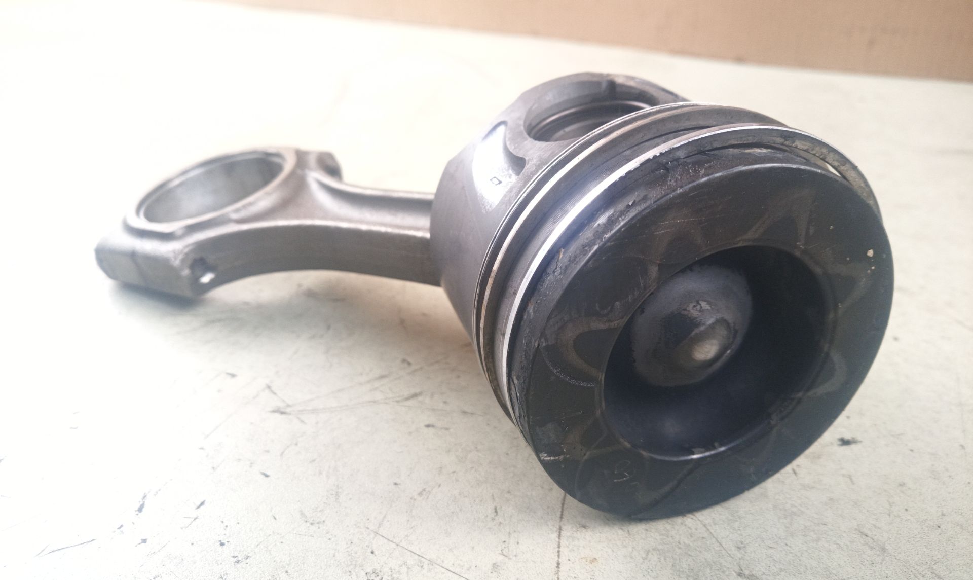 PISTON