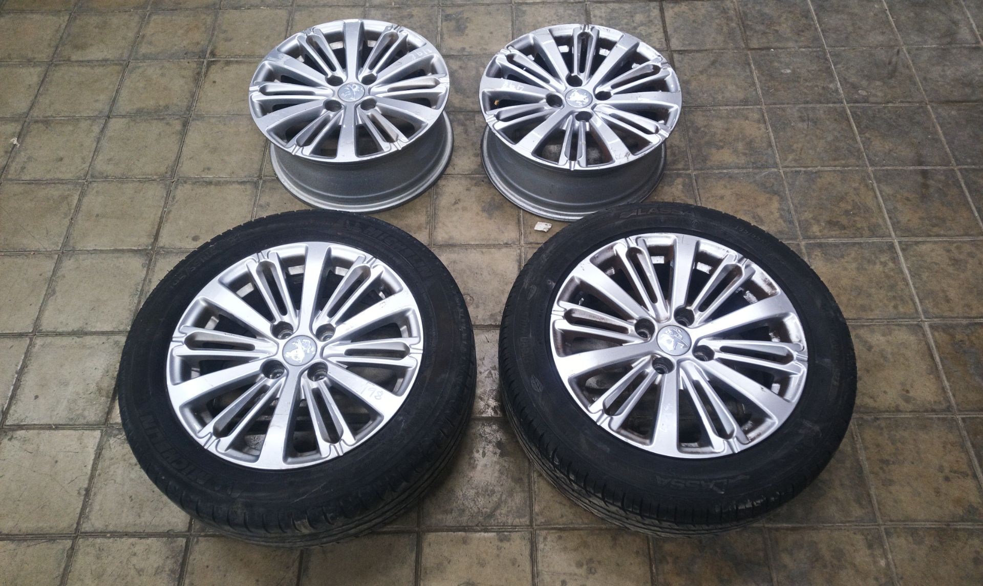 JUEGO LLANTAS Peugeot 208