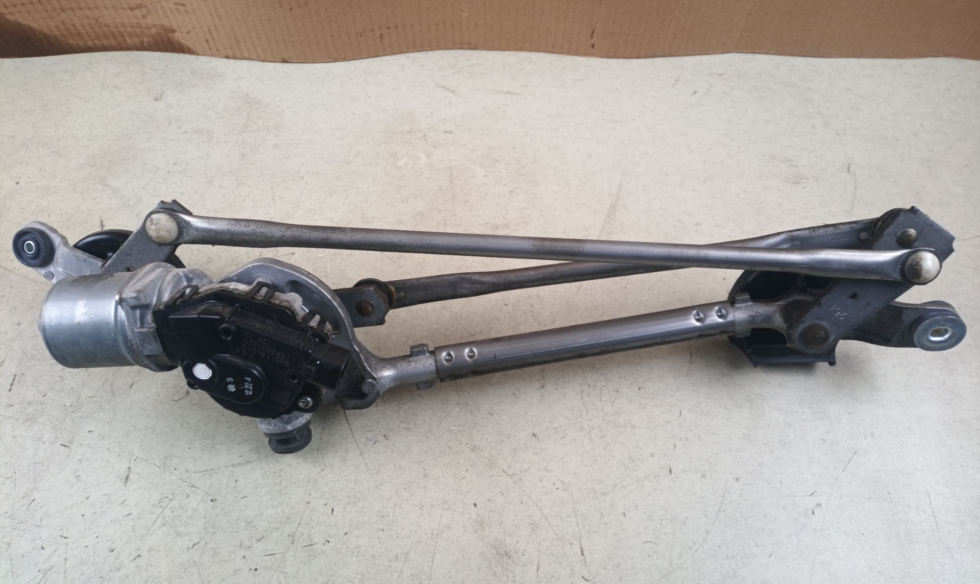 MOTOR LIMPIA DELANTERO Subaru Outback (B15)