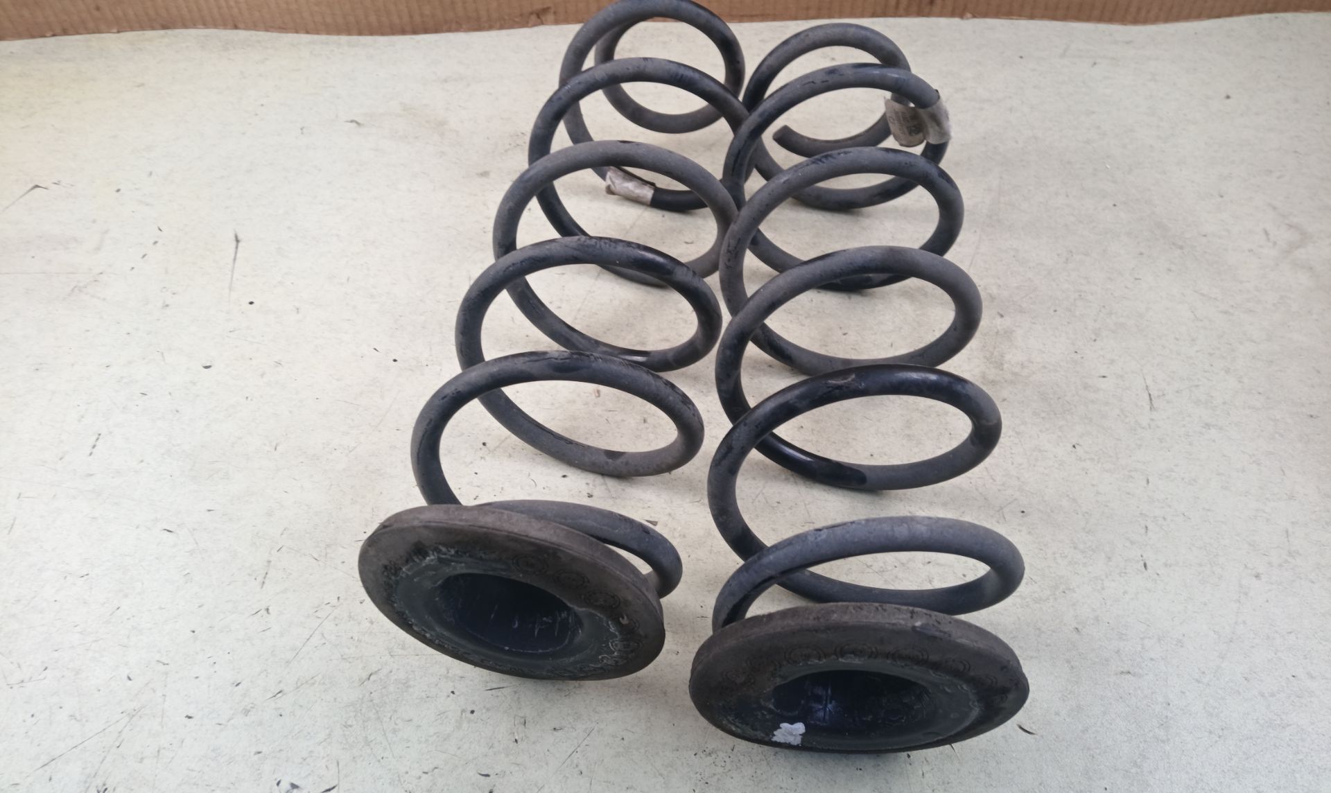 MUELLE AMORTIGUACION Seat Ibiza (KJ1)