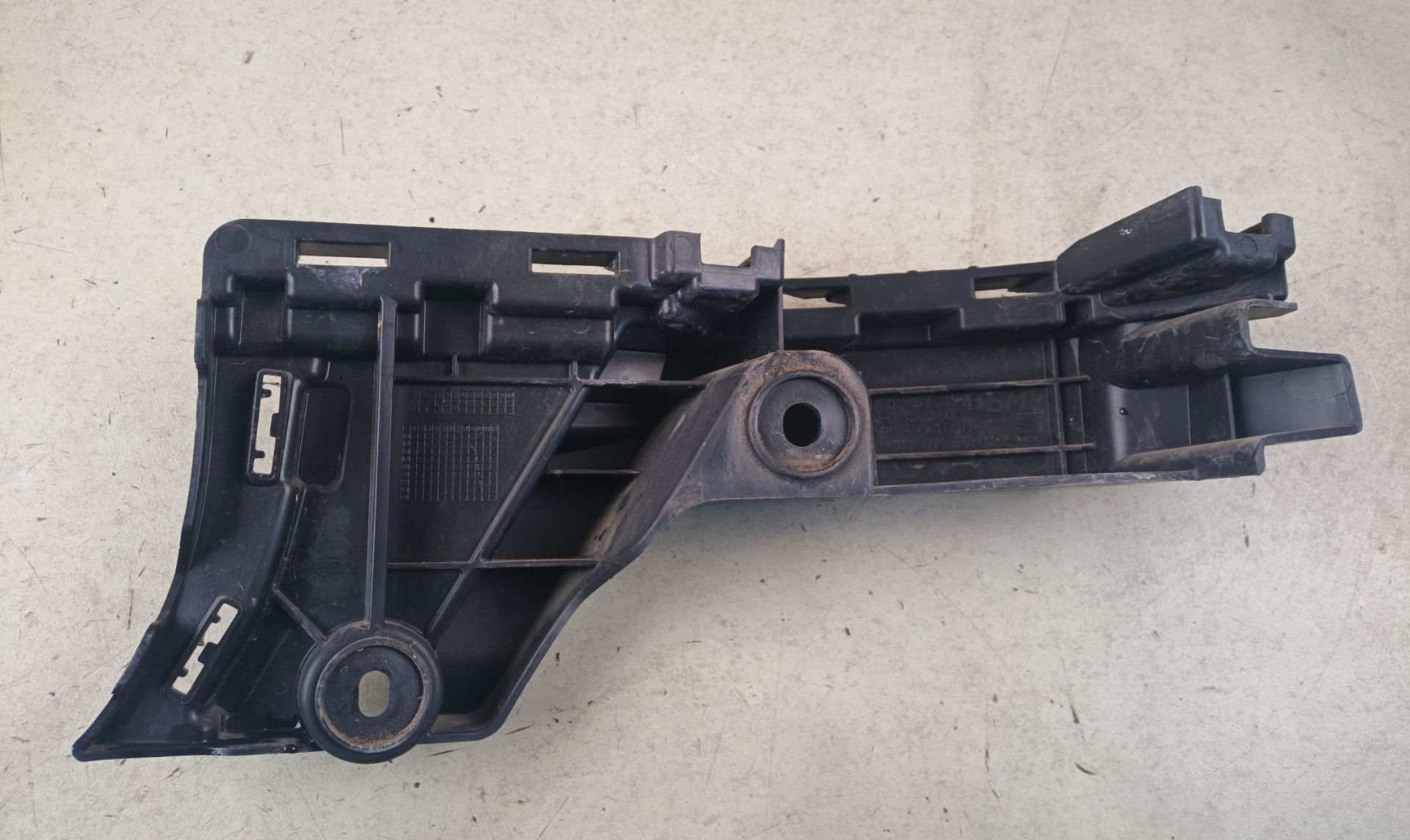 SOPORTE PARAGOLPES TRASERO Seat Ibiza (KJ1)