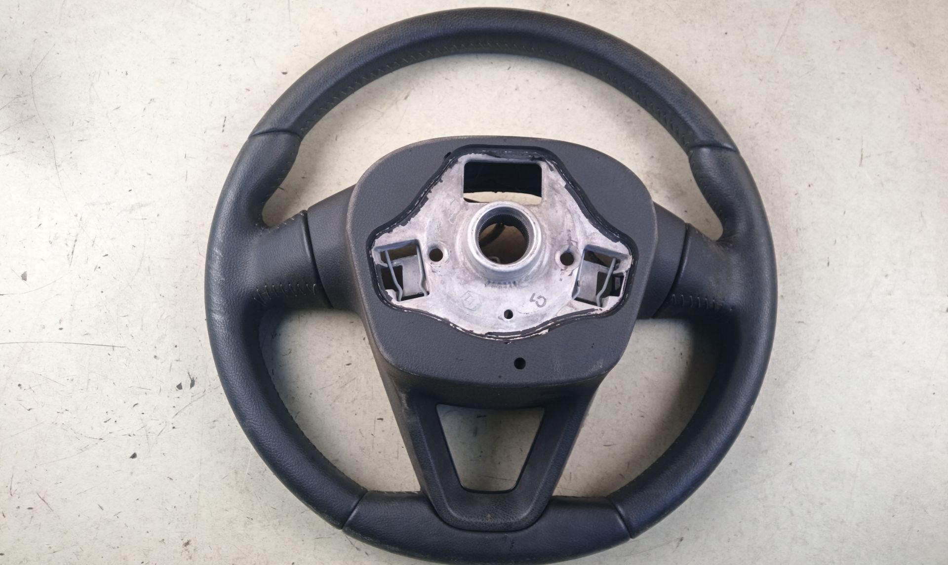 VOLANTE Seat Ibiza (KJ1)