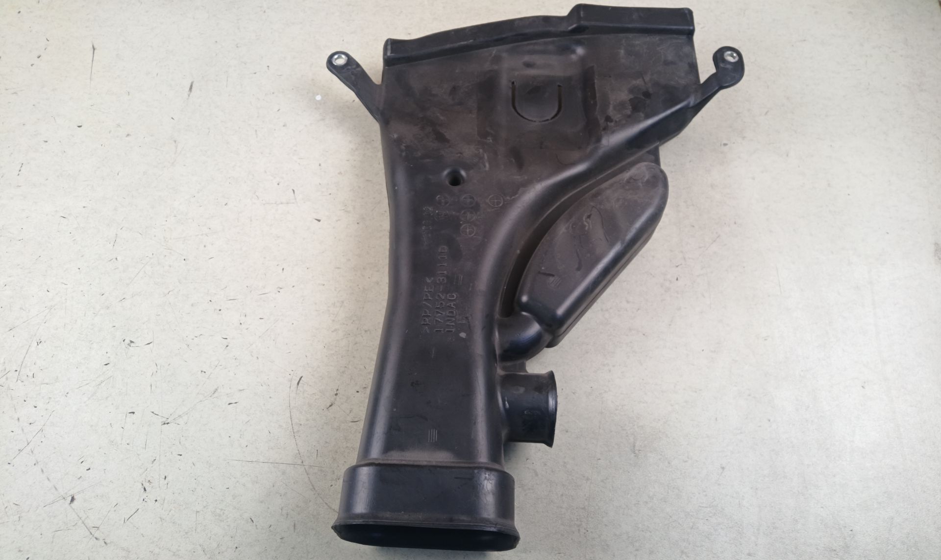 CANALIZADOR DE AIRE Lexus RX (GGL1/GYL1)