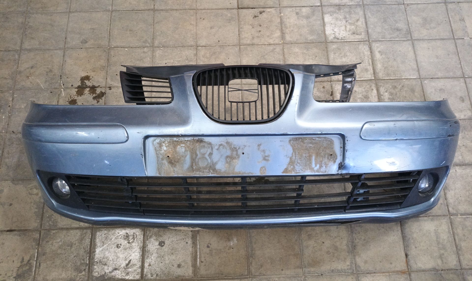 PARAGOLPES DELANTERO Seat Ibiza (6L1)