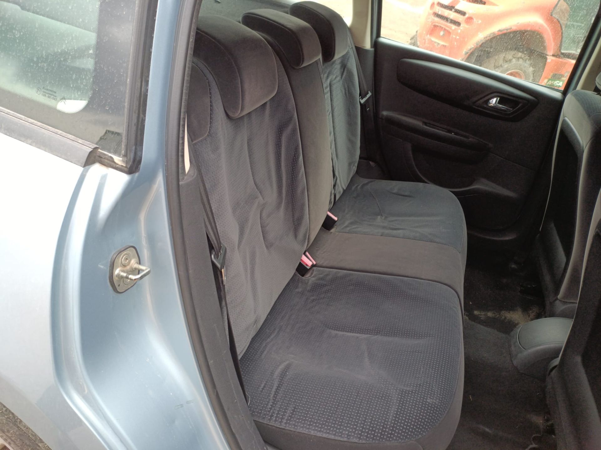 Imagen del vehículo Citroen C4 Berlina